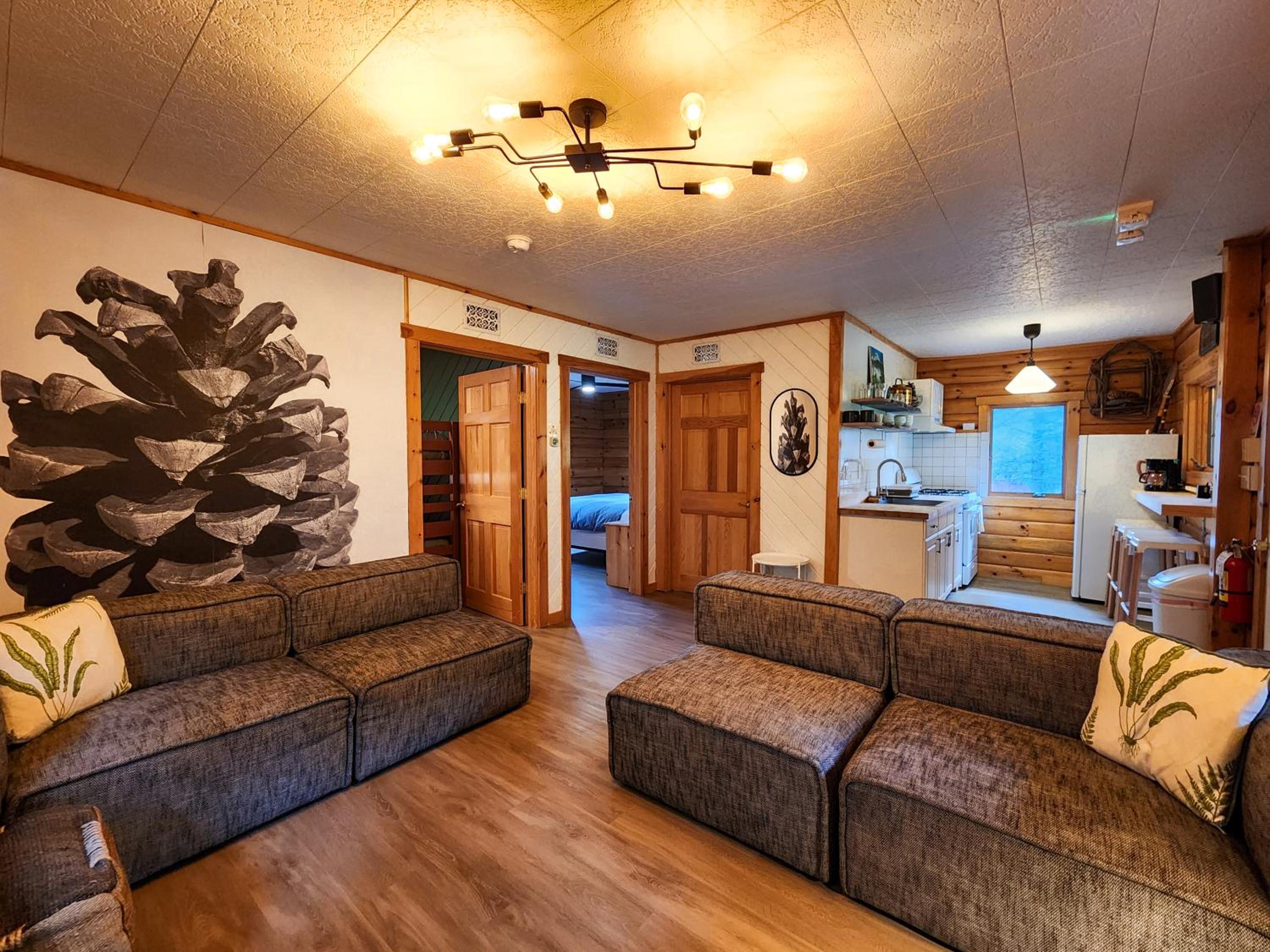 Deluxe Family Suite photo 1