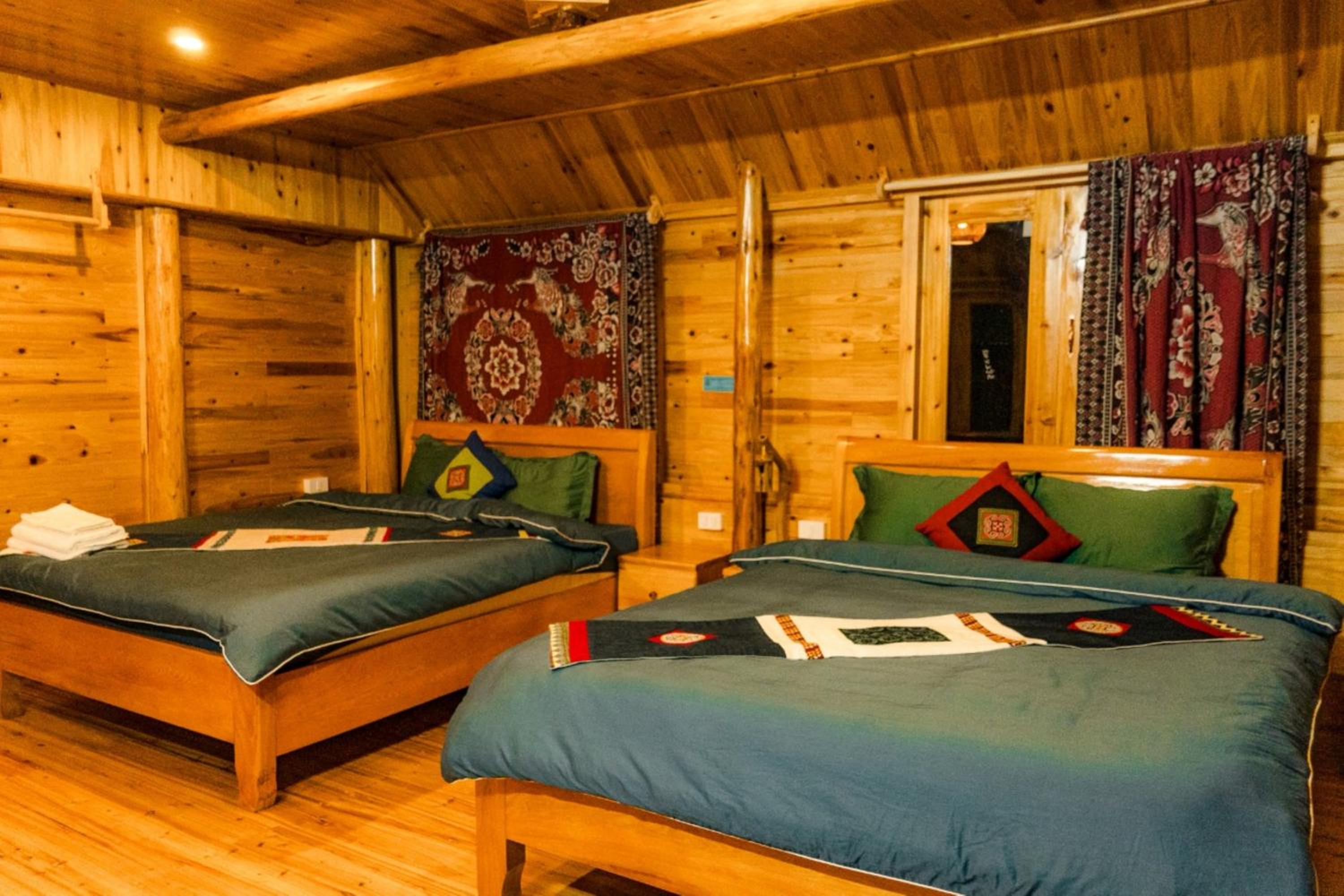 Superior Quadruple Room - Photo 6