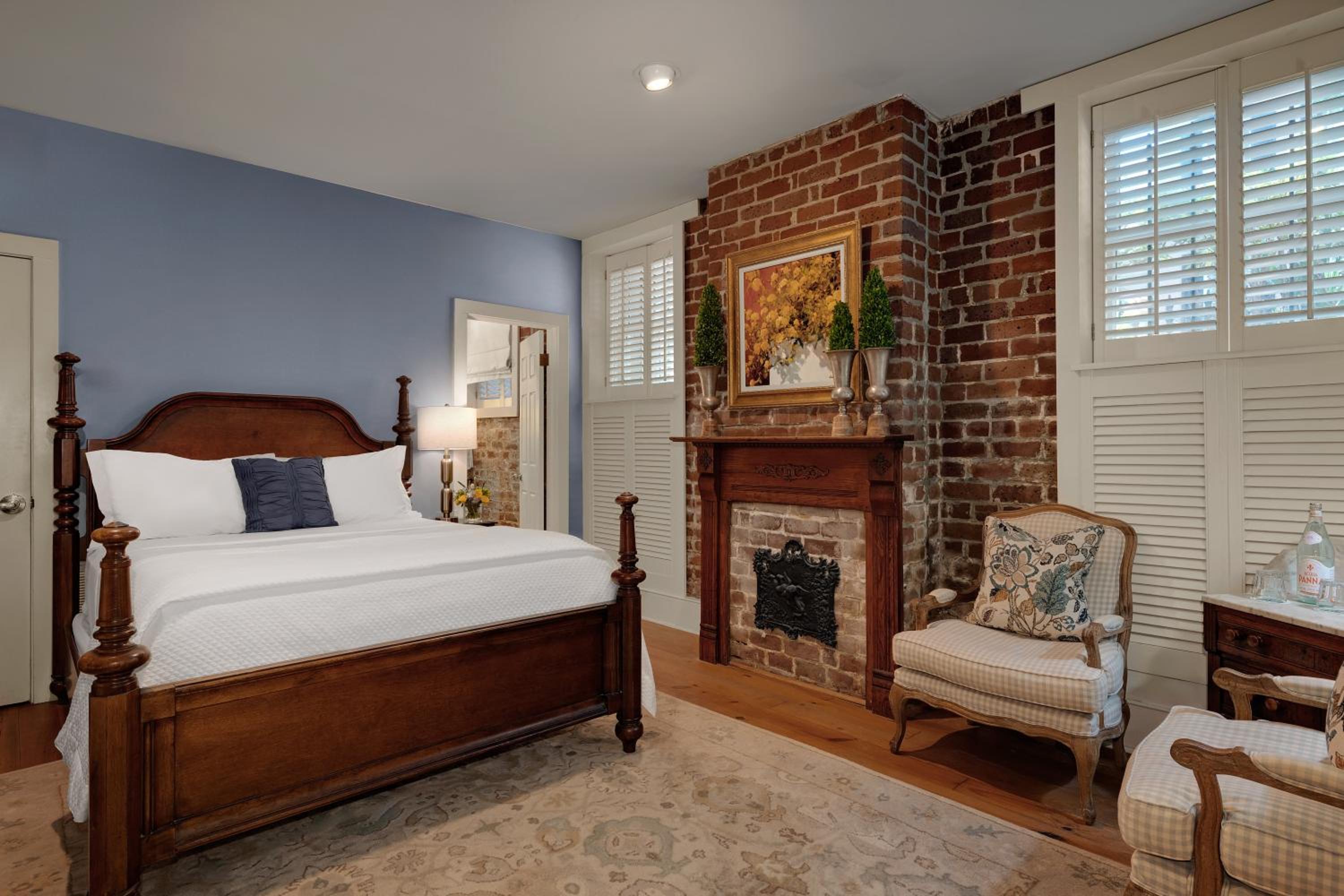 Queen Room - Casimir Pulaski Room
