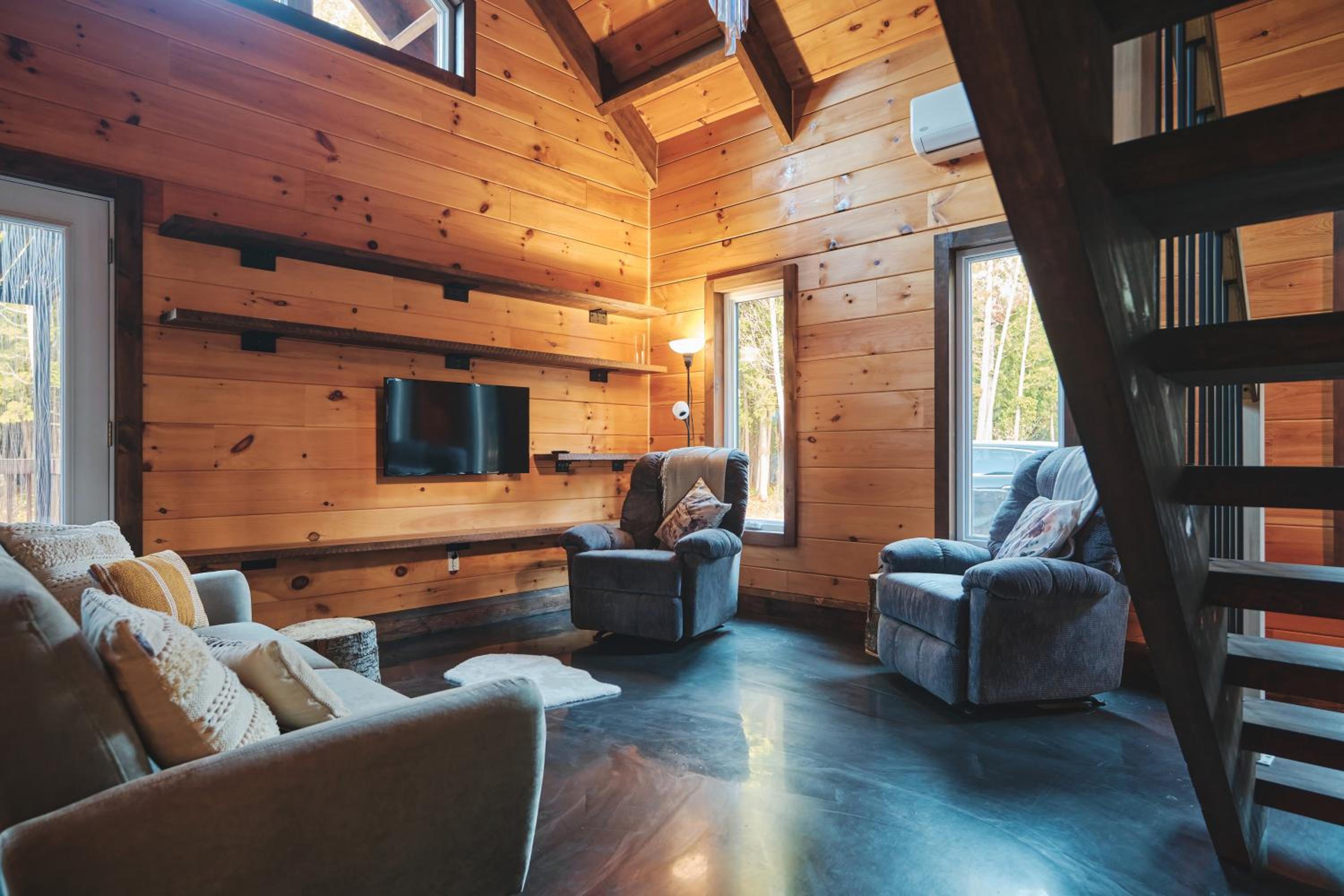 Two-Bedroom Chalet photo 1