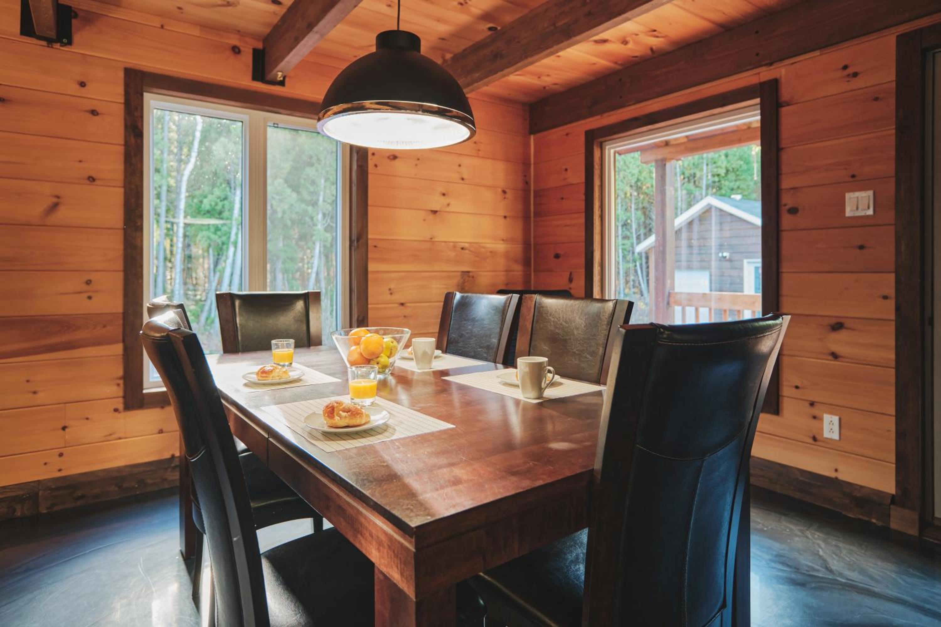 Two-Bedroom Chalet photo 3