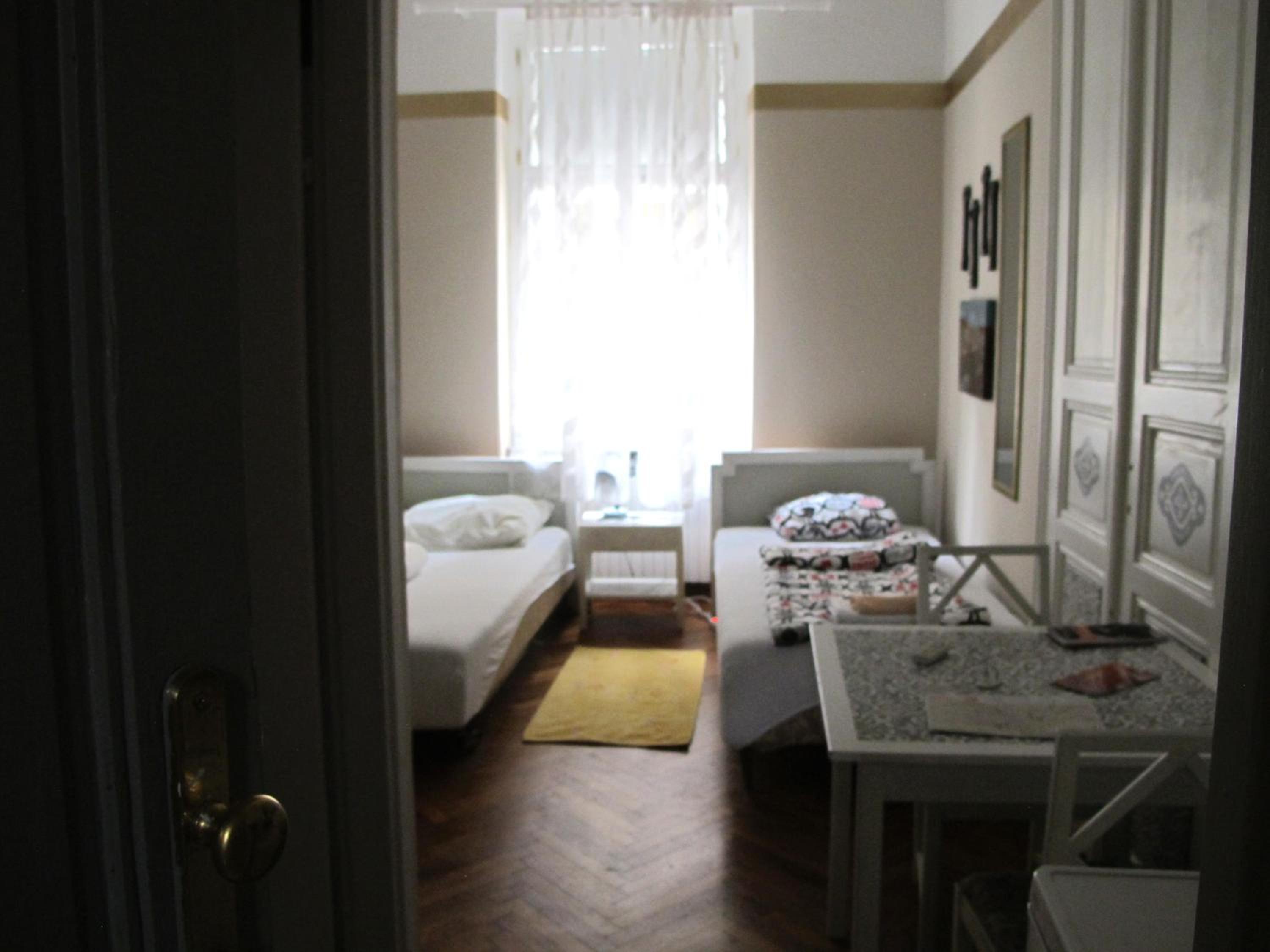 Triple Room - Photo 18