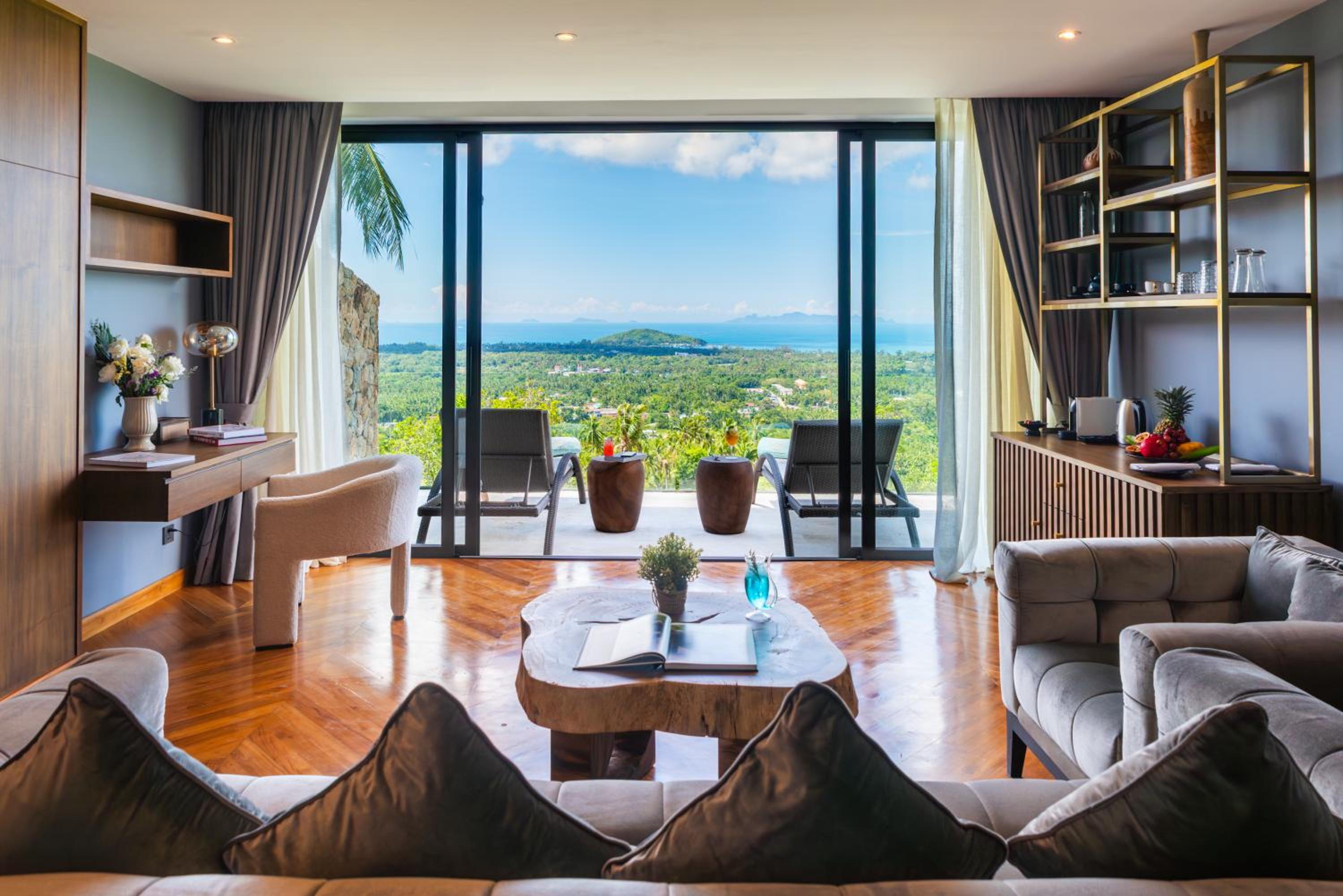 Executive Suite