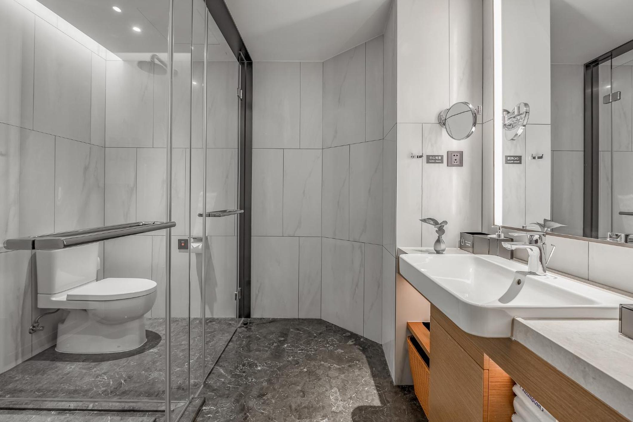 Standard Double Room with Shared Bathroom photo 3