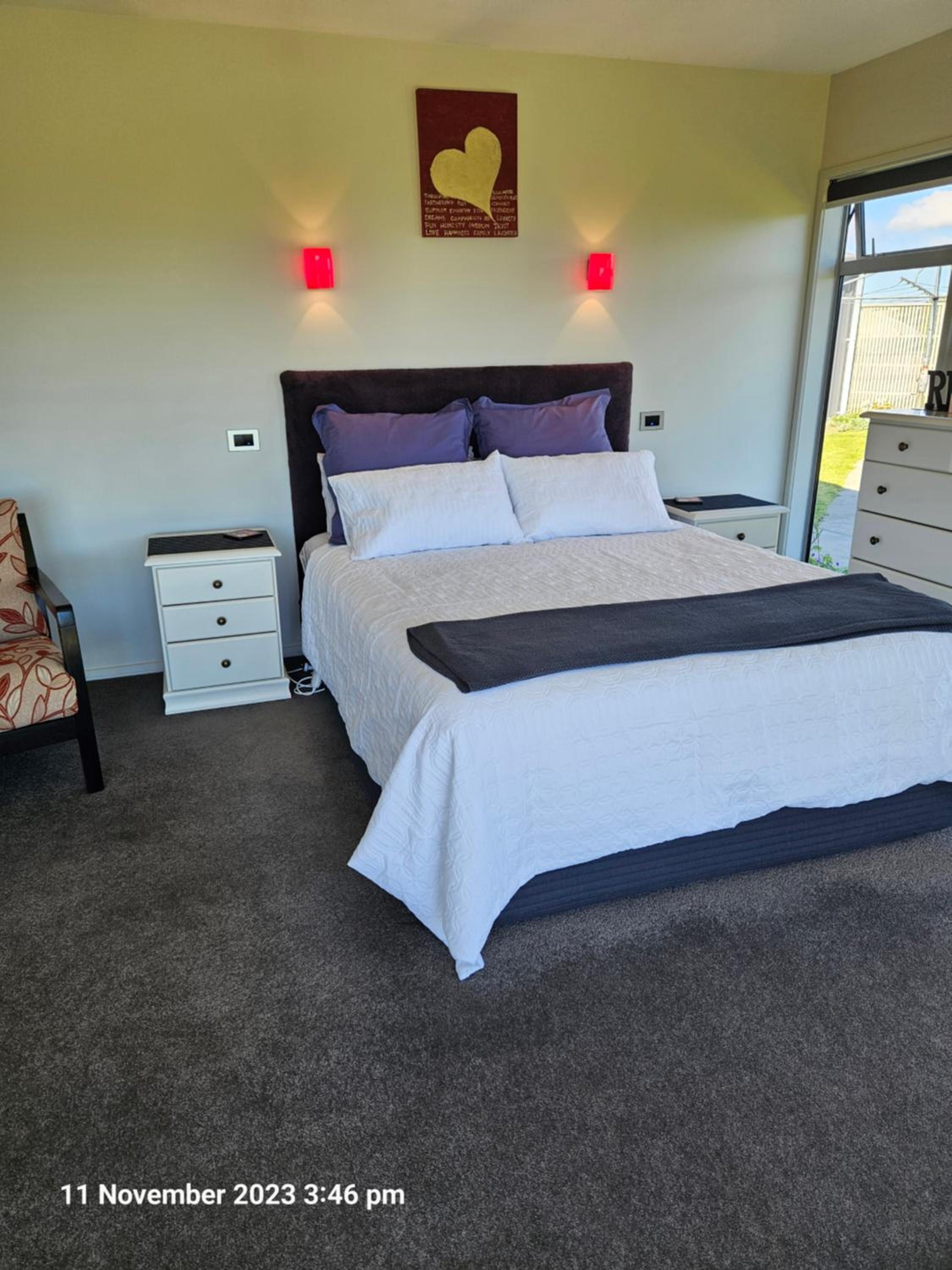Deluxe Queen Room photo 1