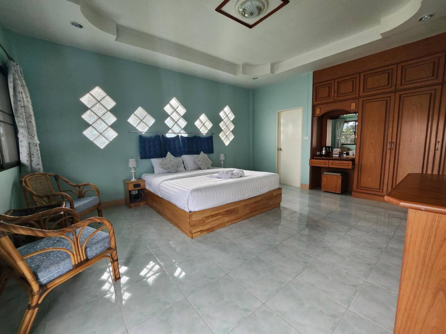 Double Room with Balcony photo 2