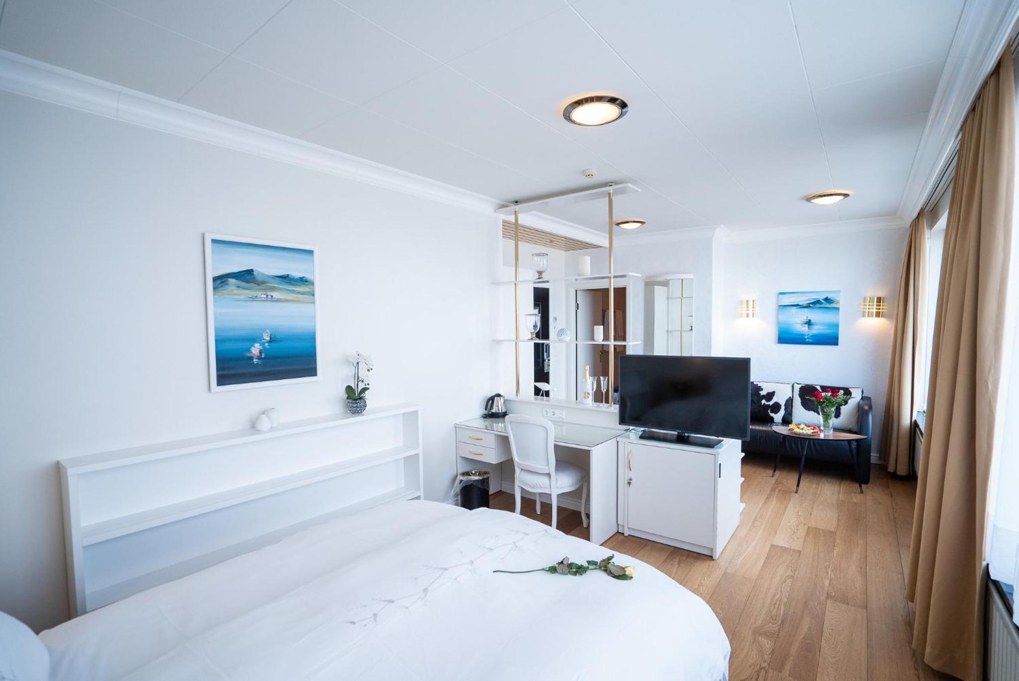 Junior Suite - Photo 6