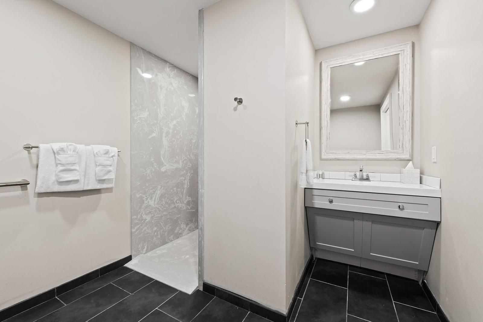 Bywater Suite Hotel, Photo 3