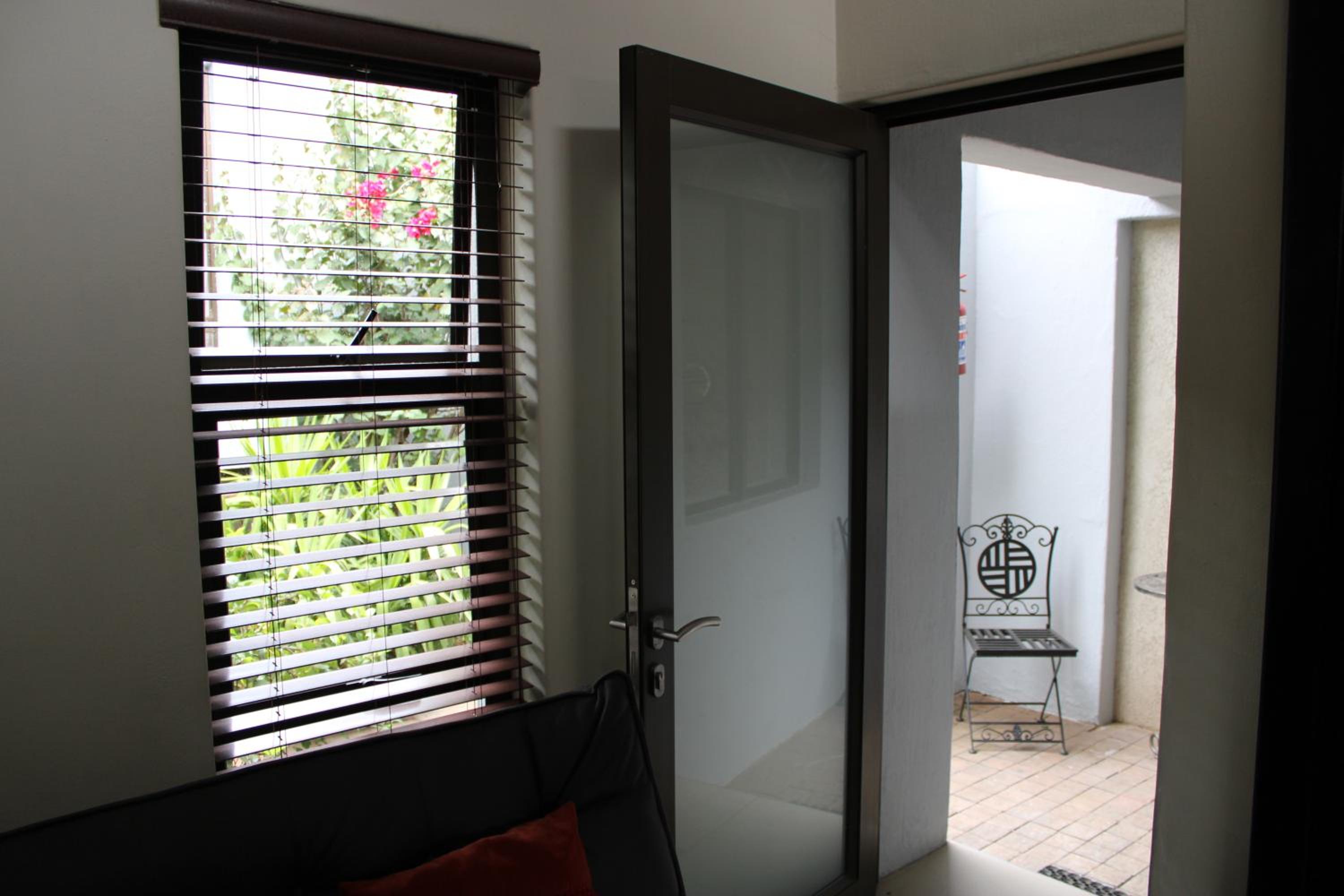 Luxury Queen Room photo 2