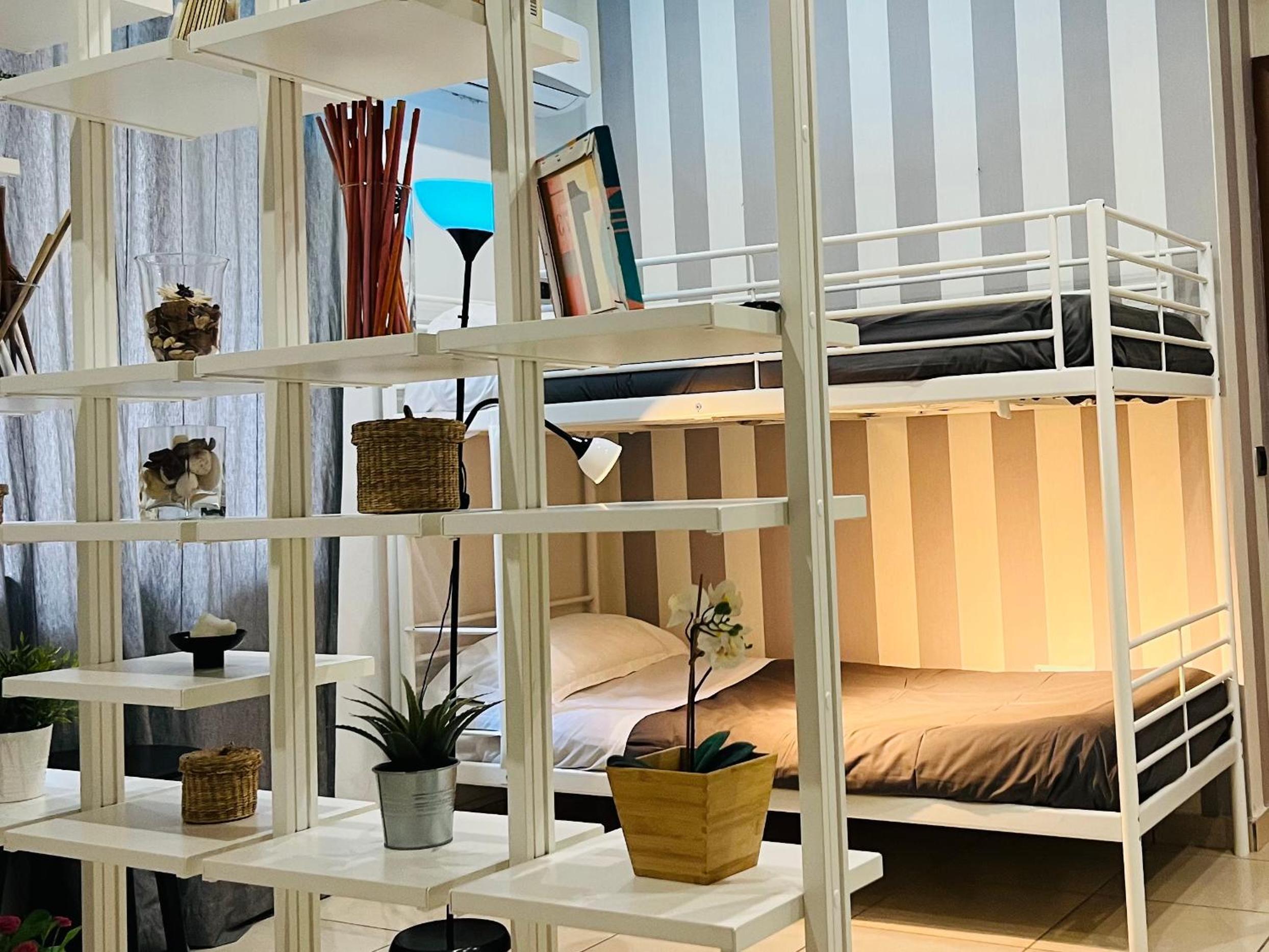King Studio with Sofa Bed