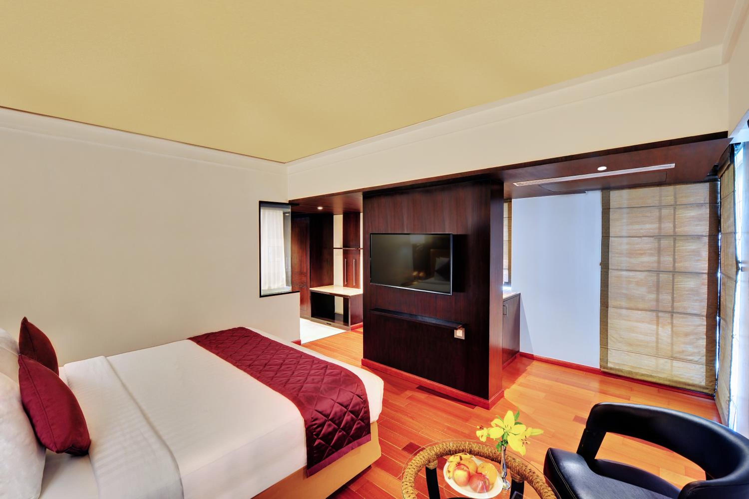 Club Iris Room - Photo 2