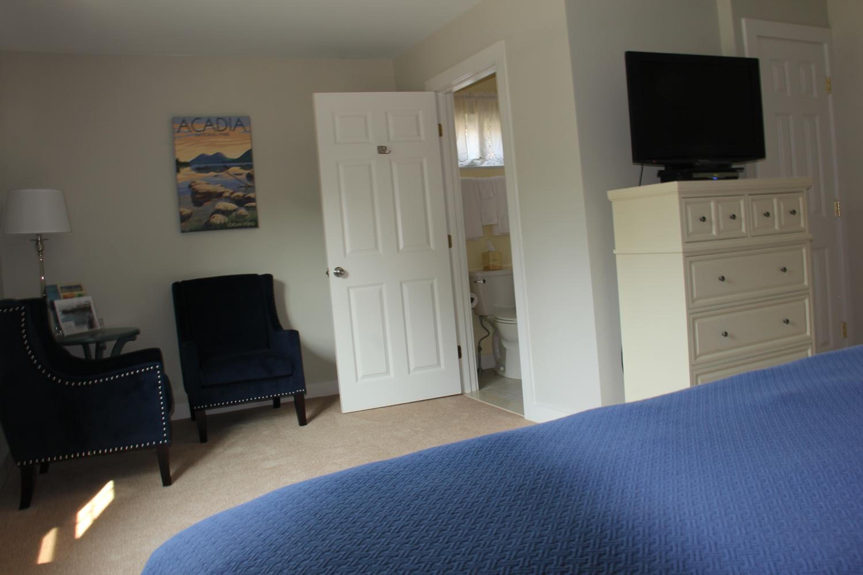 Deluxe King Room photo 3