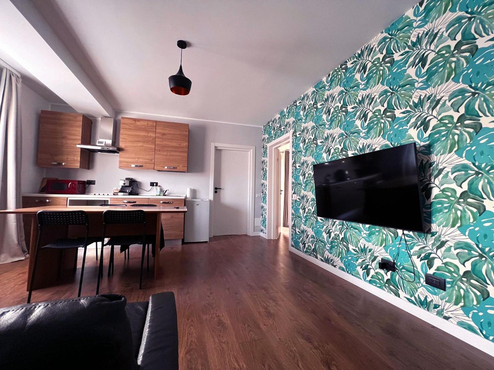 Three-Bedroom Apartment photo 2