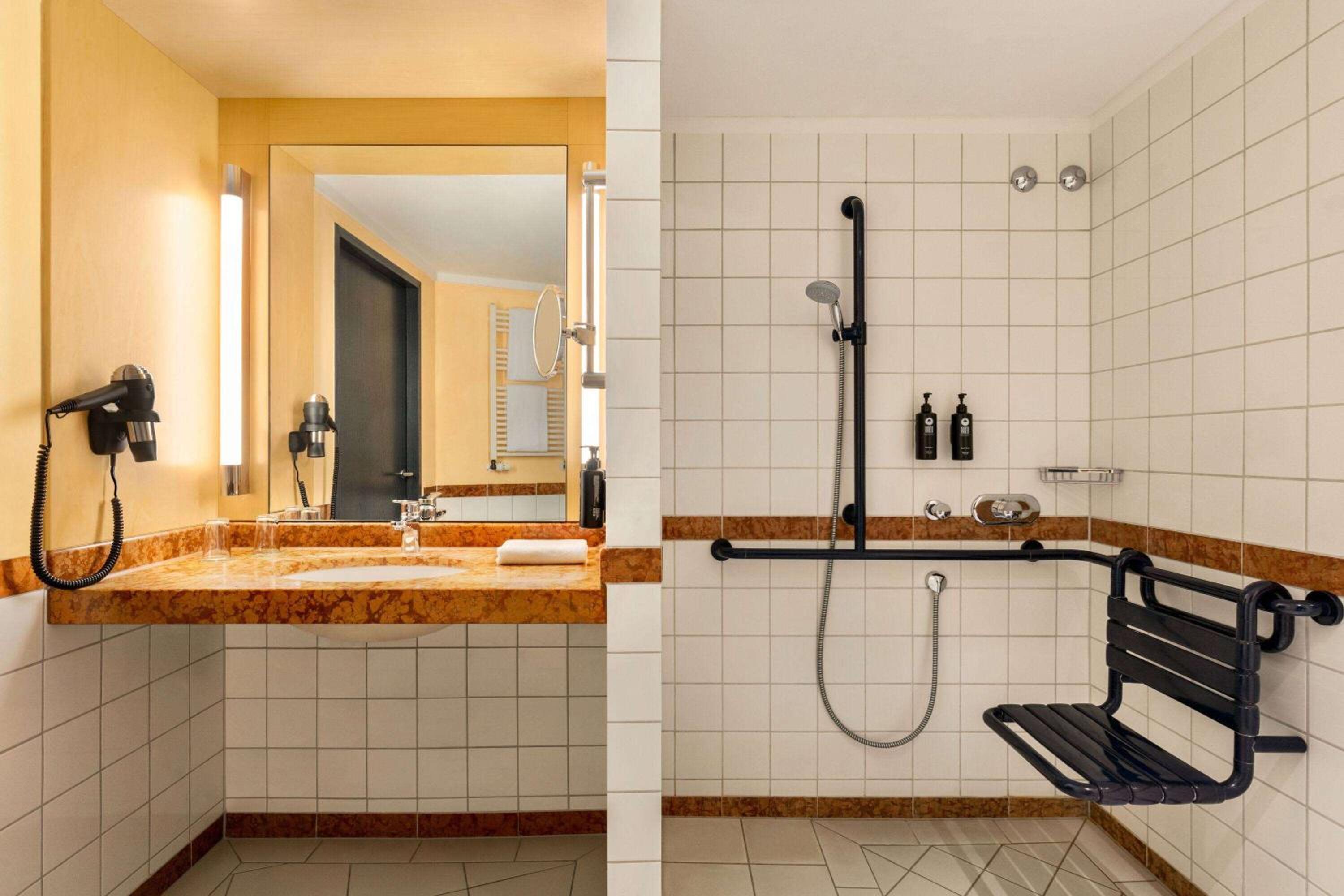 Vienna House by Wyndham Remarque Osnabrück, Fotografia 5