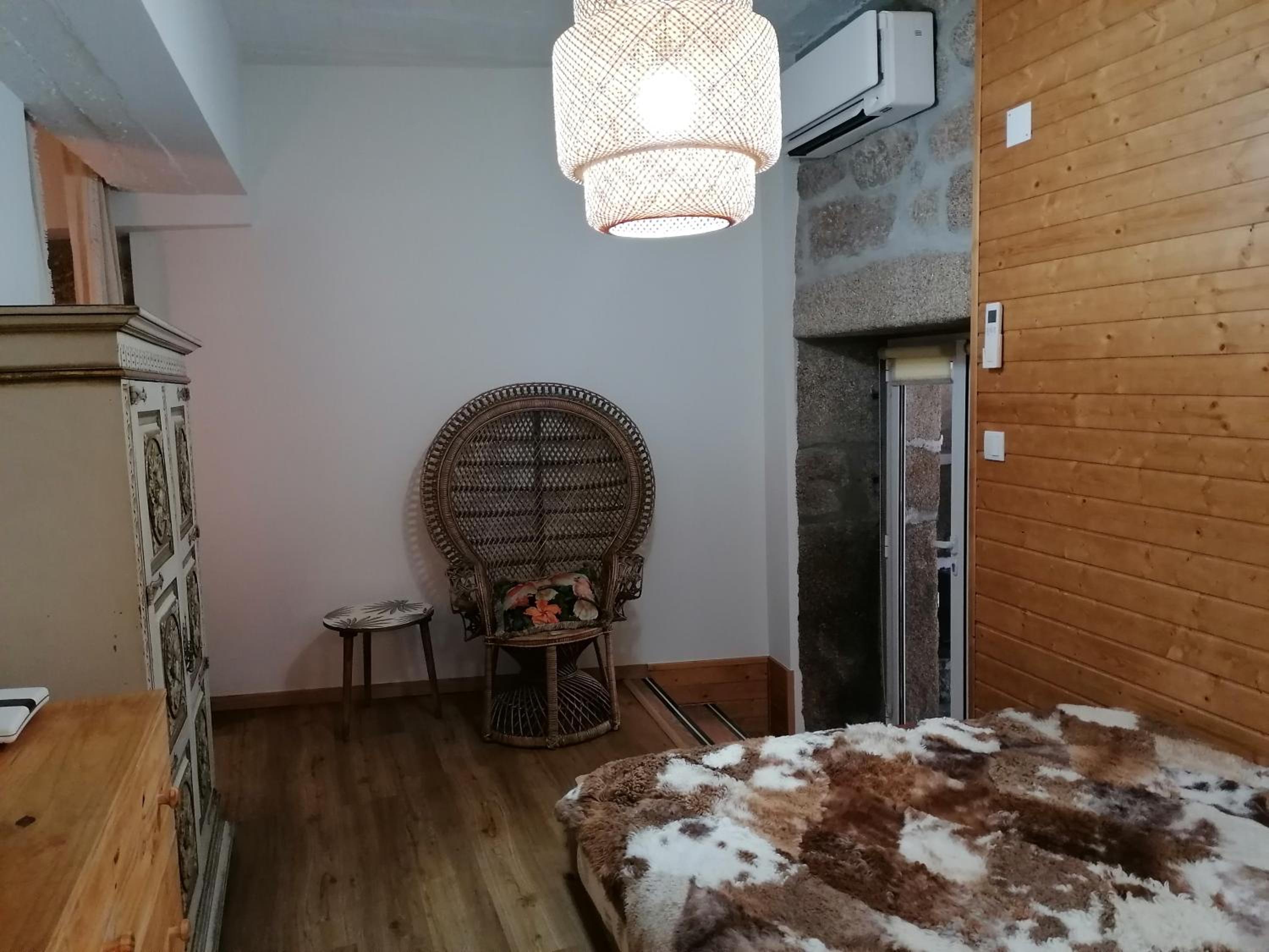 Apartment with Garden View - Photo 32
