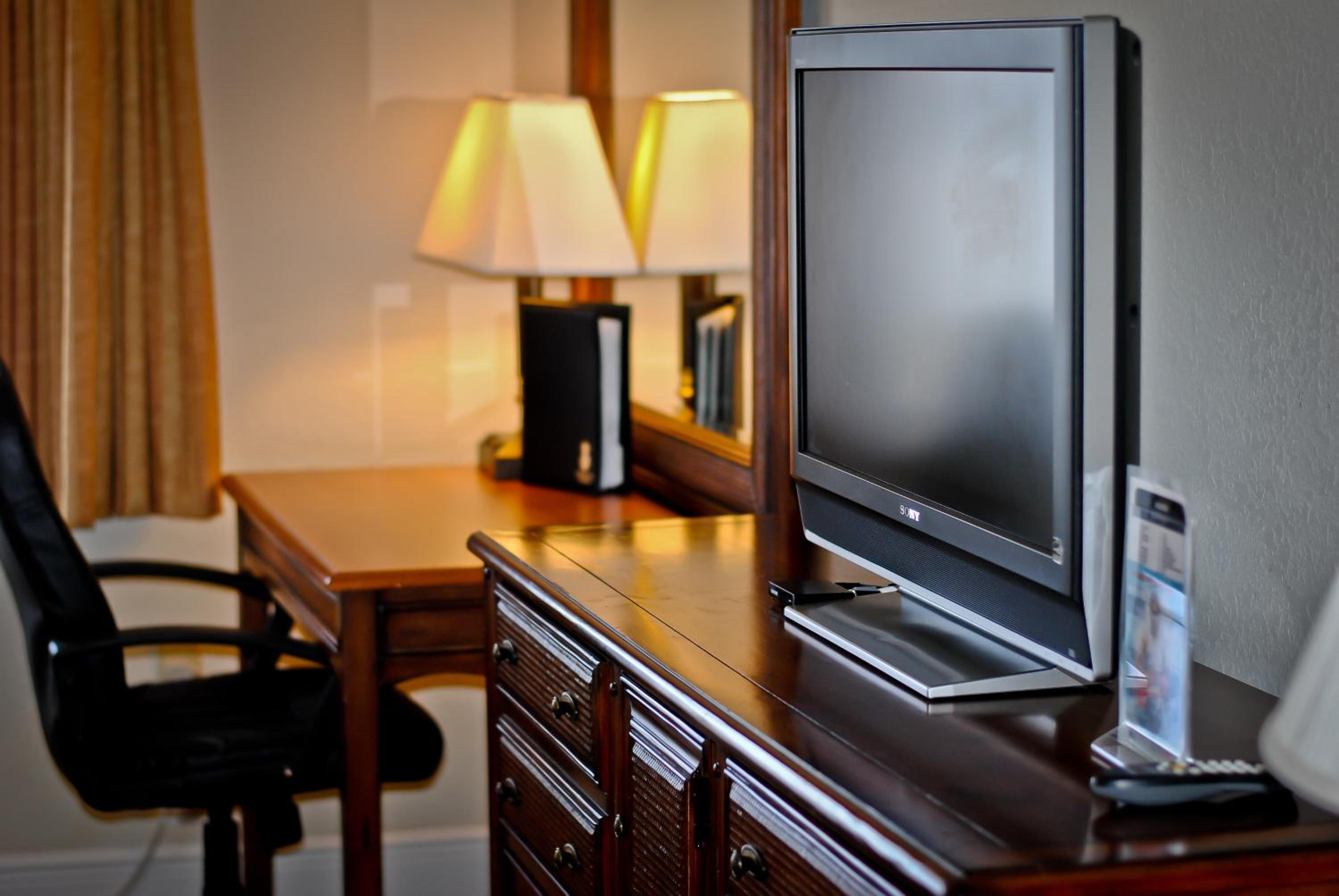 Standard King Room - Photo 2