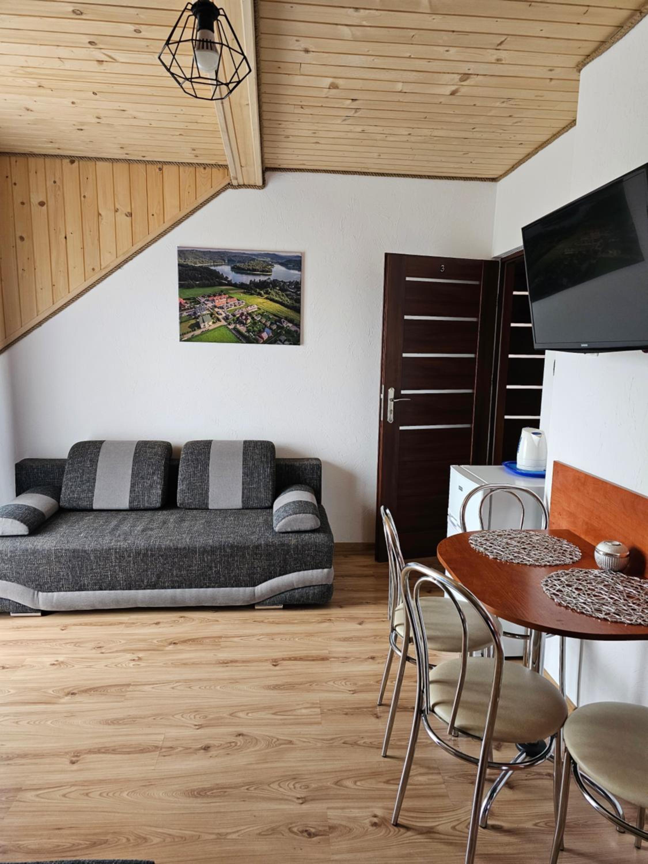 Quadruple Room with Balcony photo 3