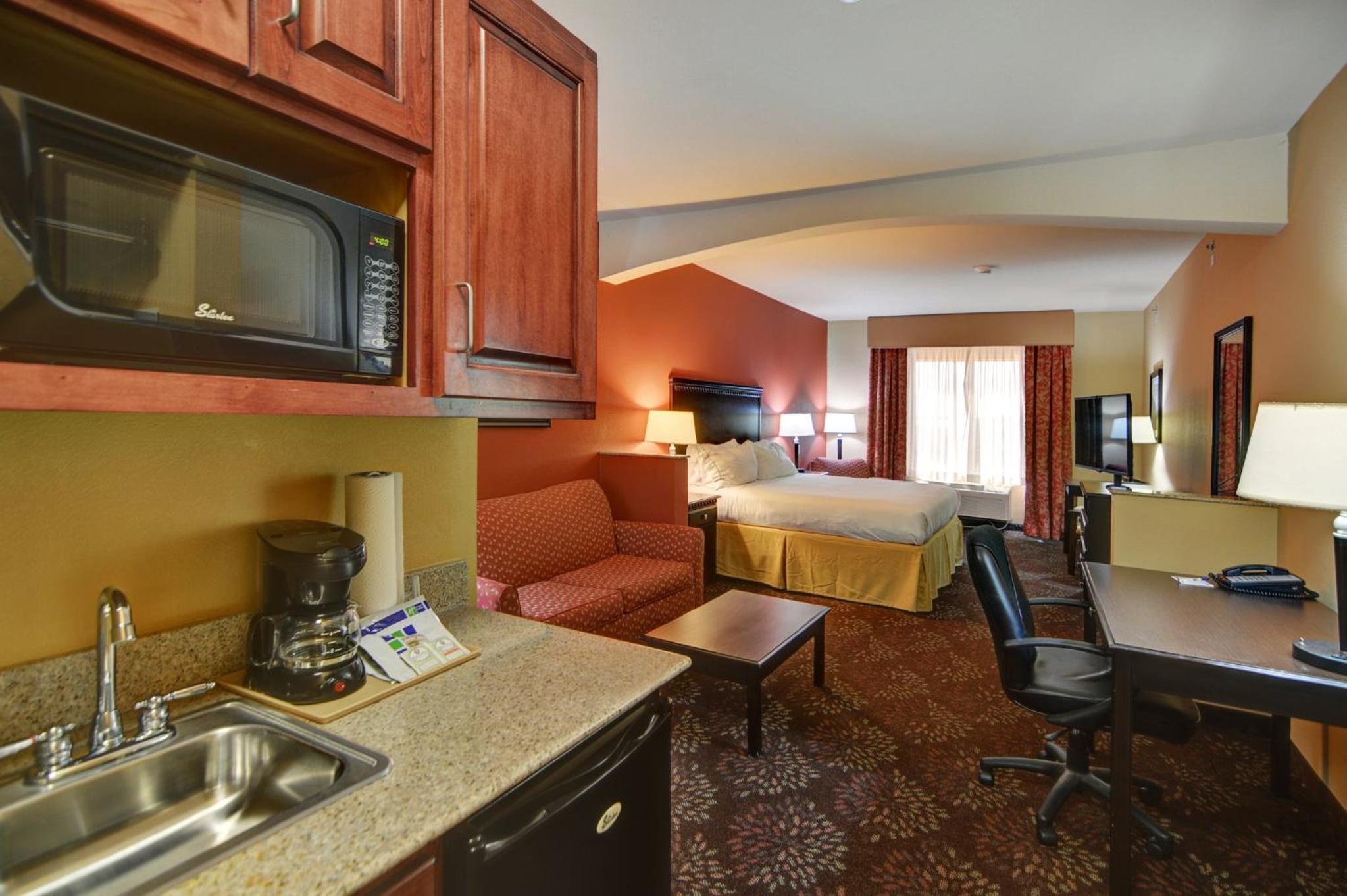 King Suite - Photo 10