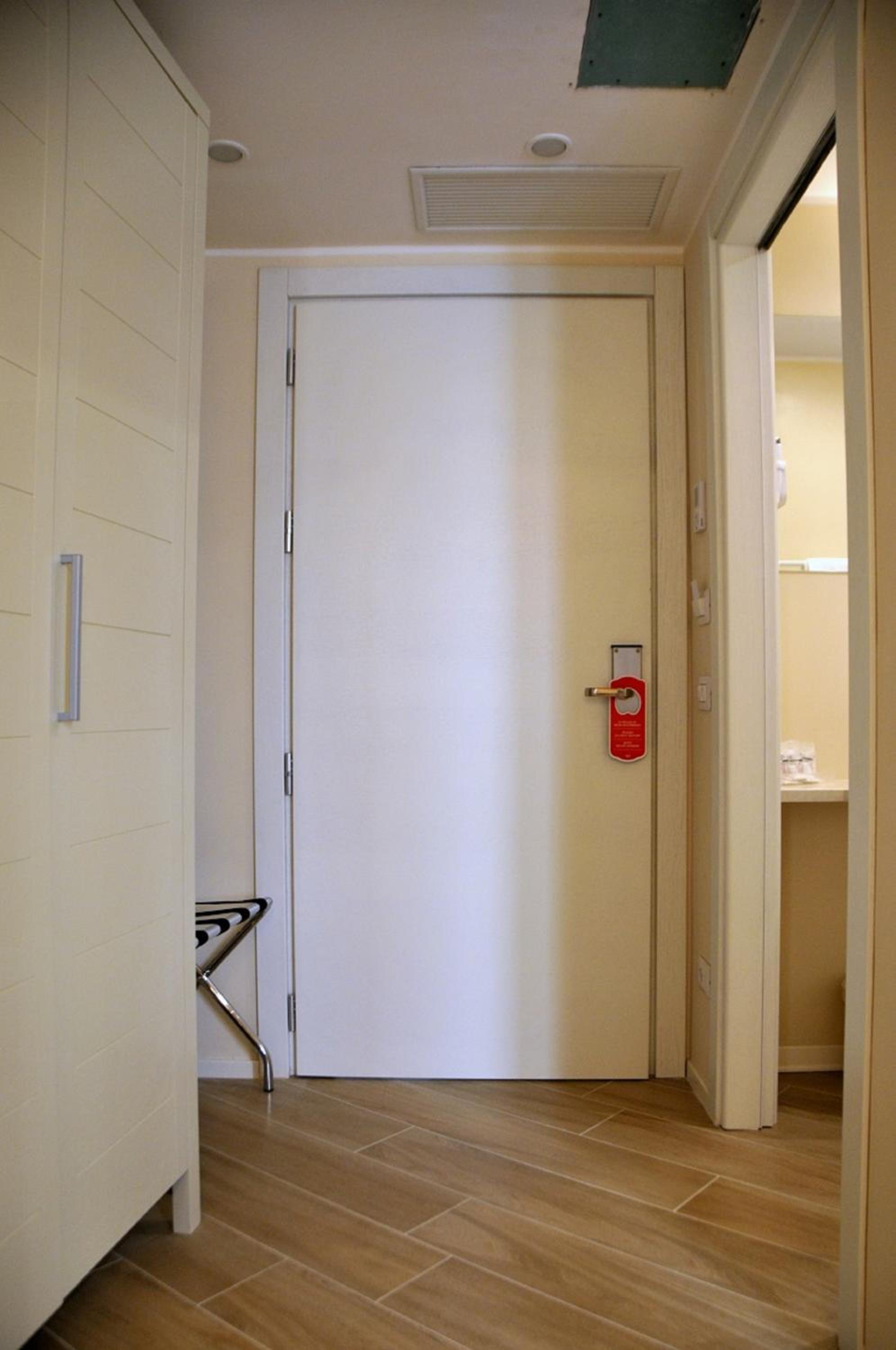 Triple Room - Photo 16