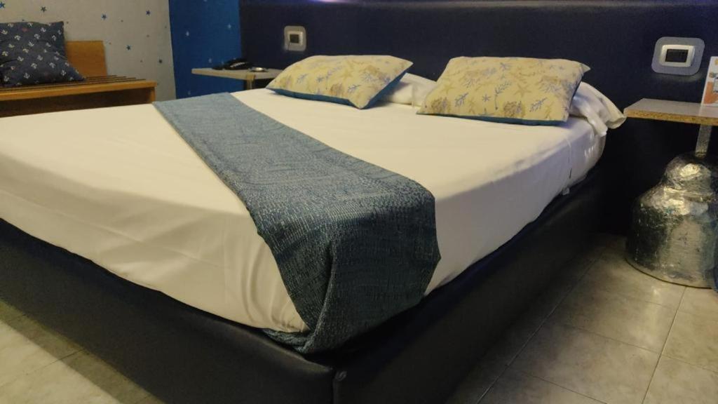 Superior Double Room - Photo 3