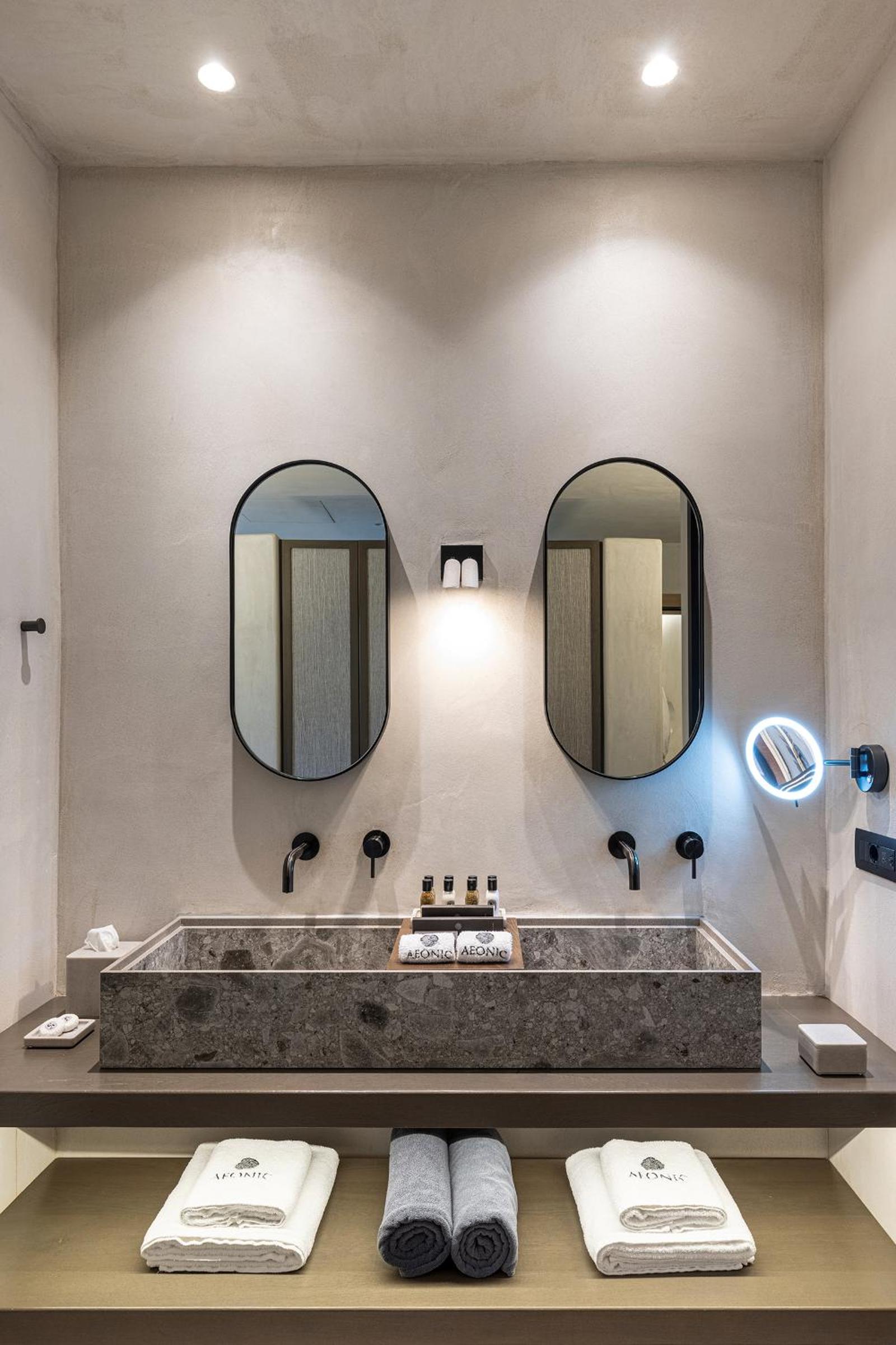 ETERNAL Suite with Supreme Pool - Photo 6
