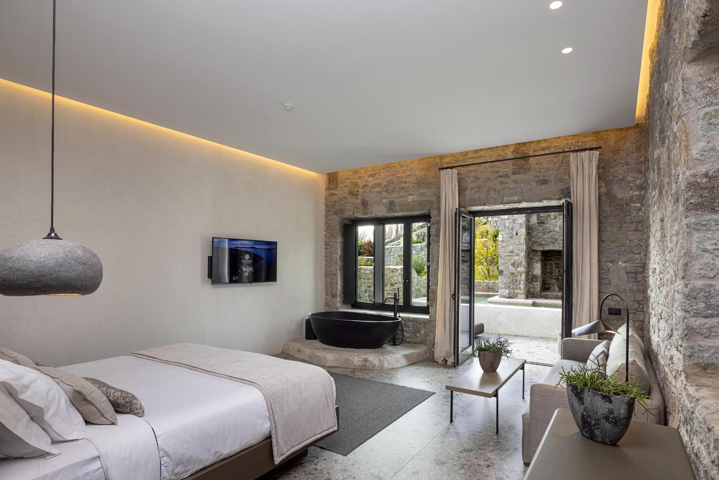 STONE Suite with Private Pool and Garden View - Photo 17