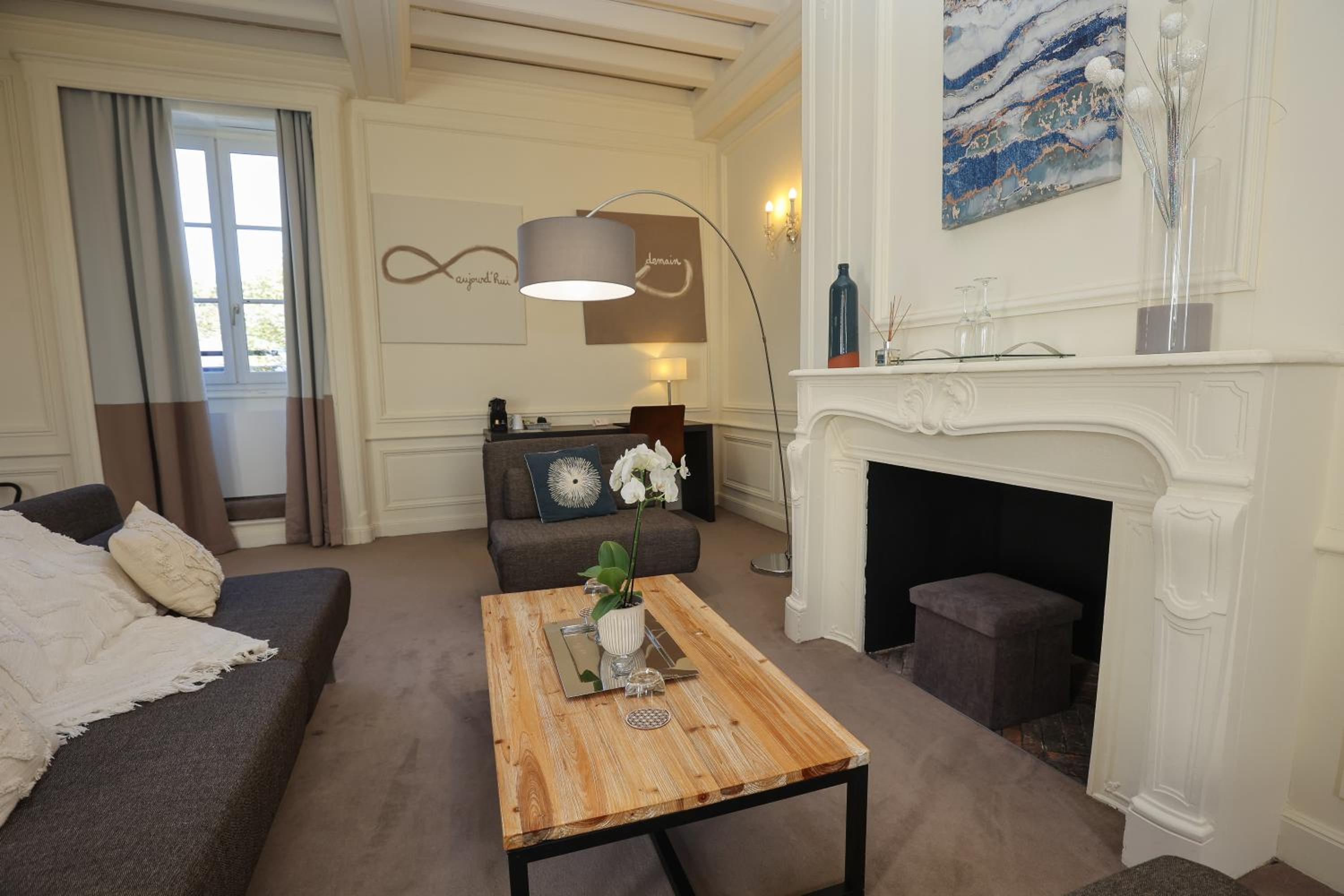 King Suite - Photo 7