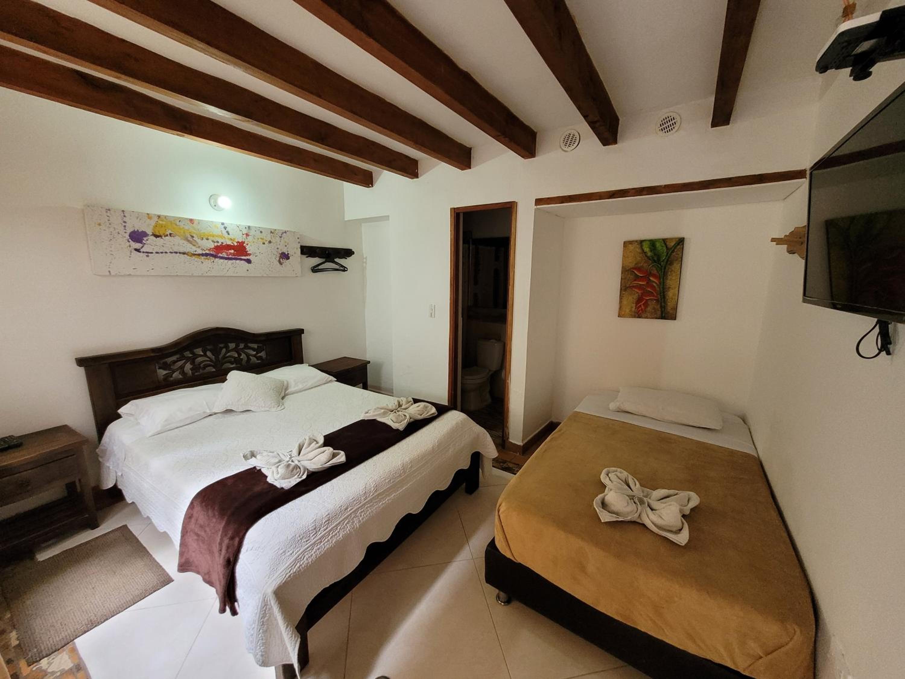 Standard Triple Room photo 3