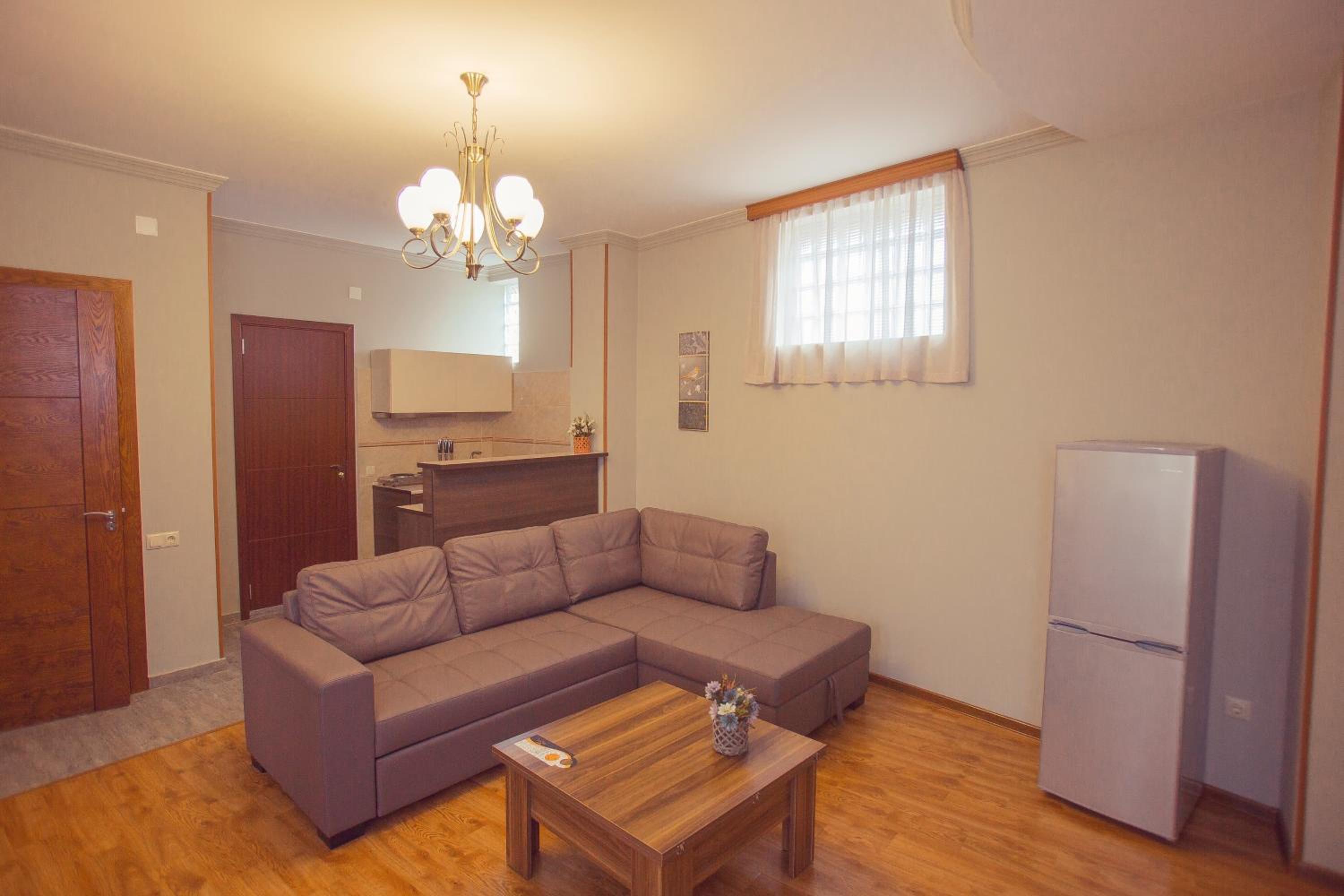 One-Bedroom Apartment
