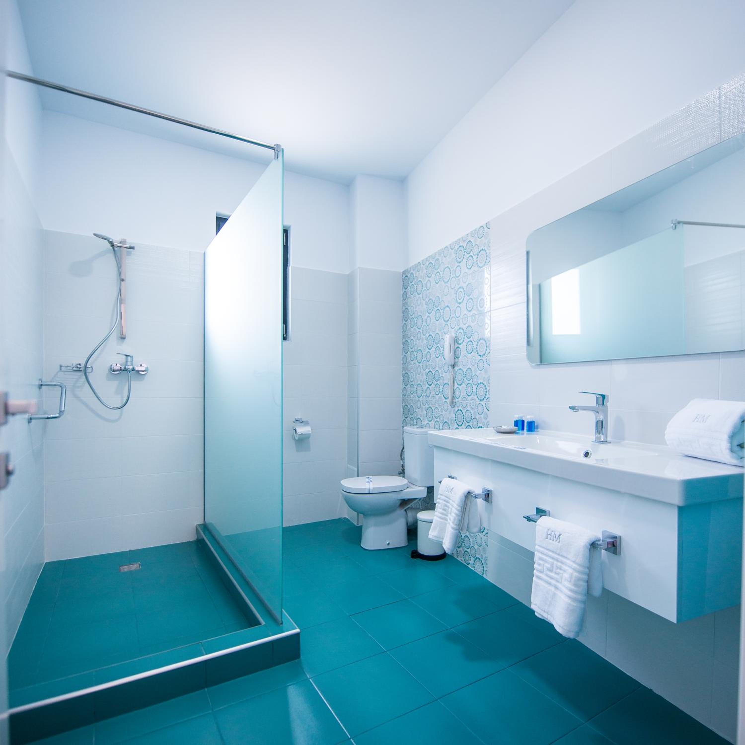 Deluxe Triple Room photo 2