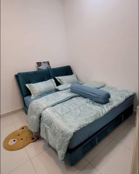 Apartment photo 2