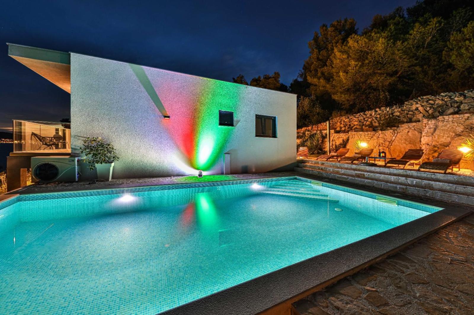 Villa photo 3