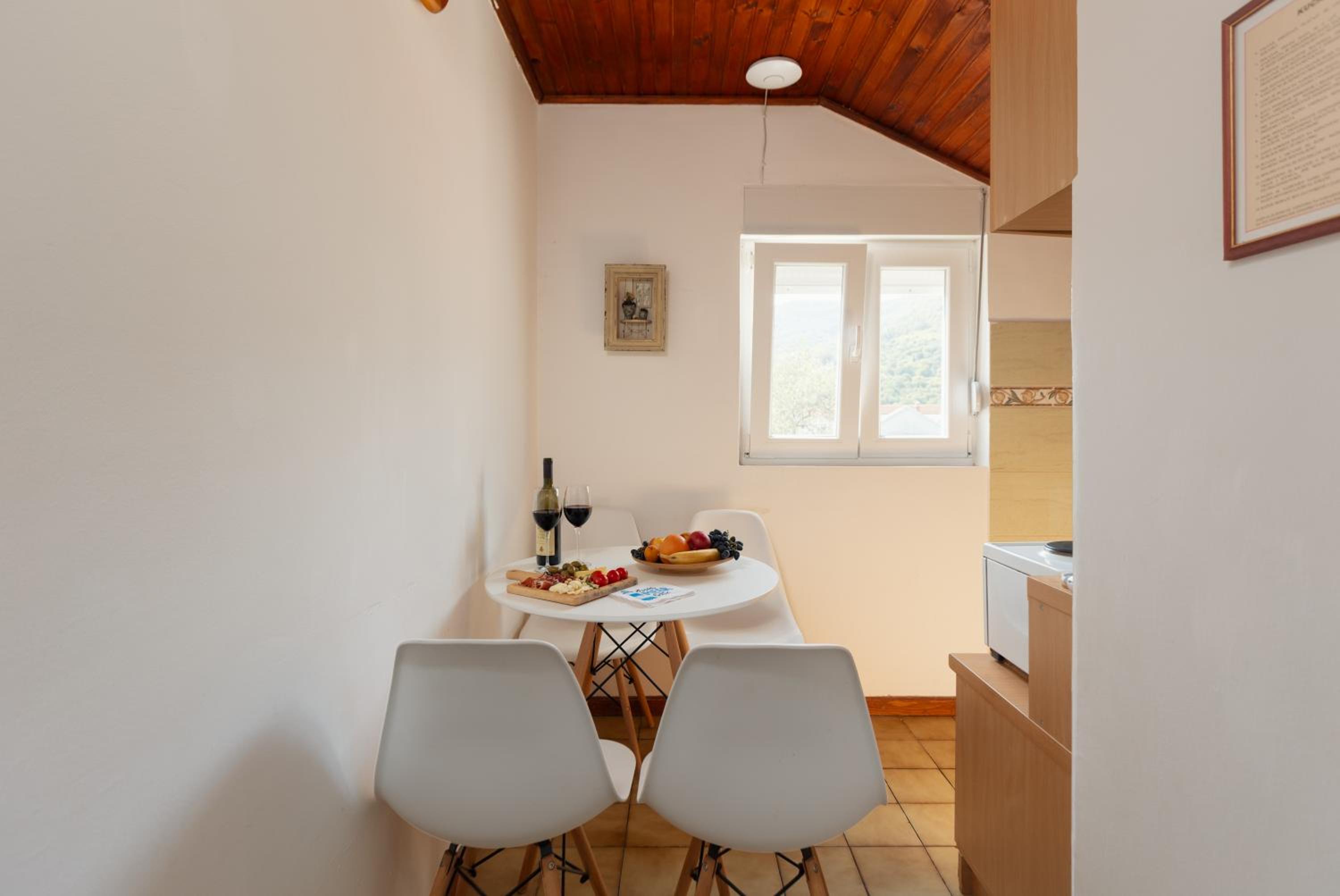 Apartment with Sea View photo 3
