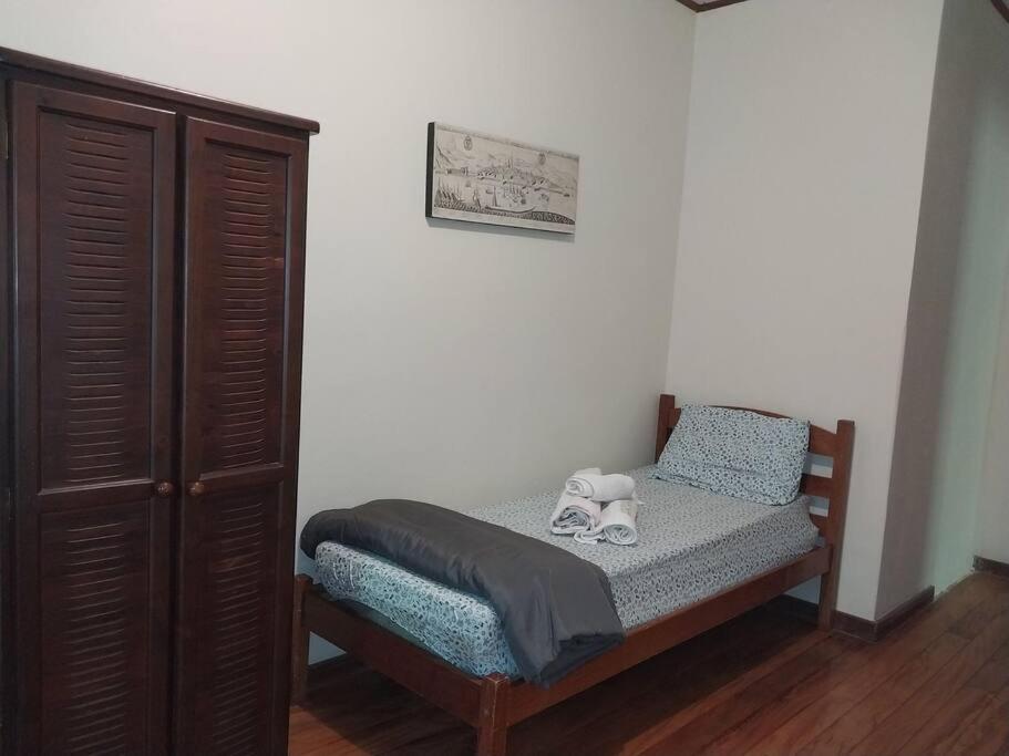 One-Bedroom House photo 1