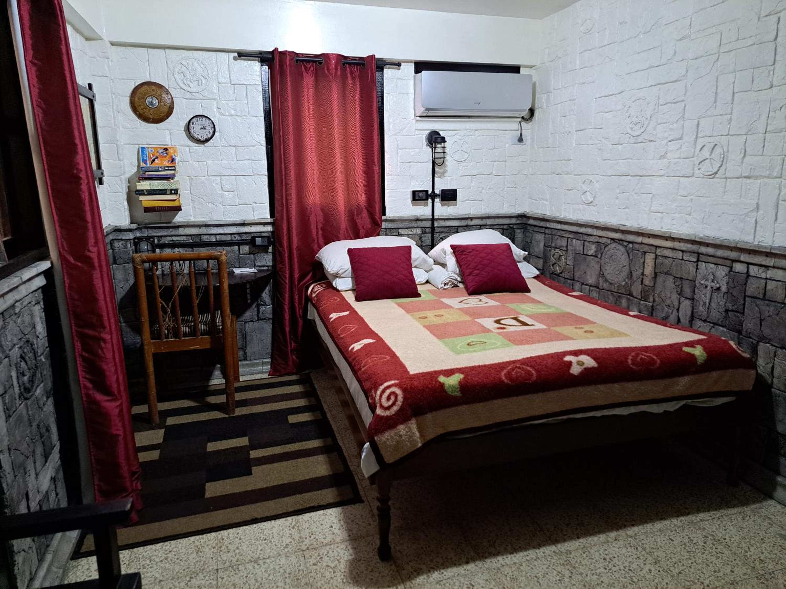 Double Room with Private Bathroom photo 1