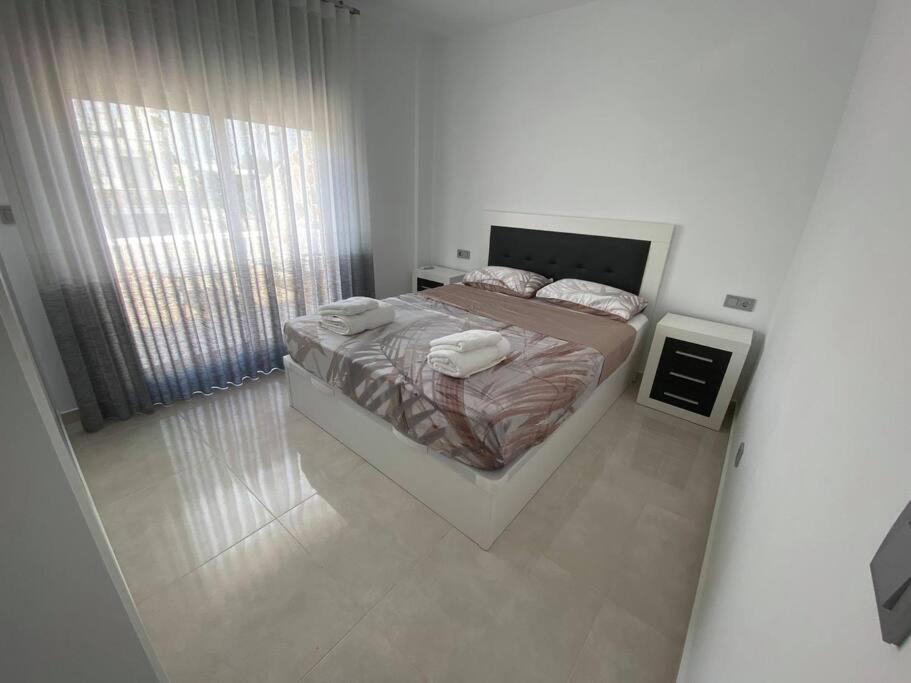 Villa de Tres Habitaciones