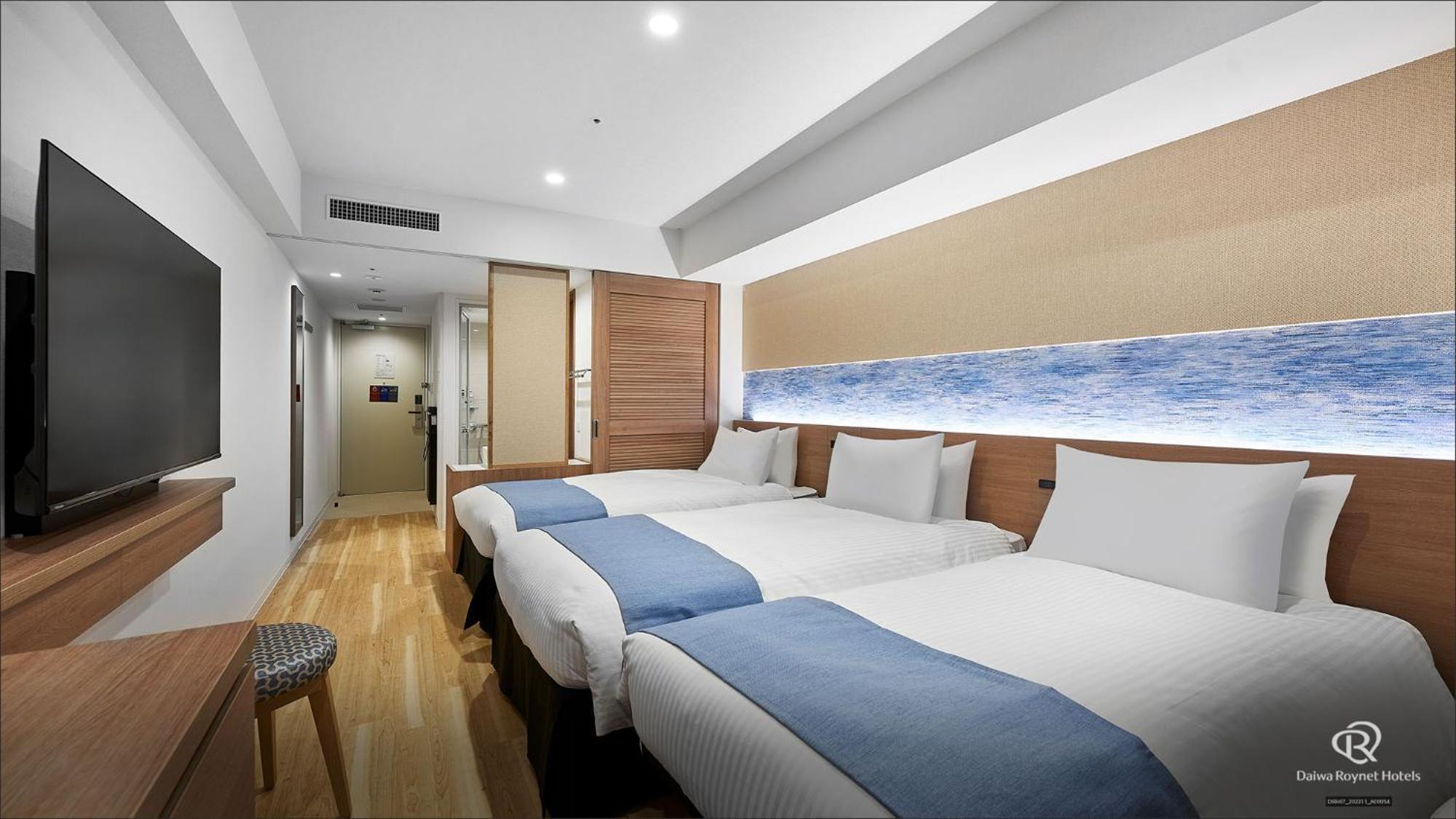 Deluxe Twin Room (1 Adults) - Non-Smoking - Photo 2
