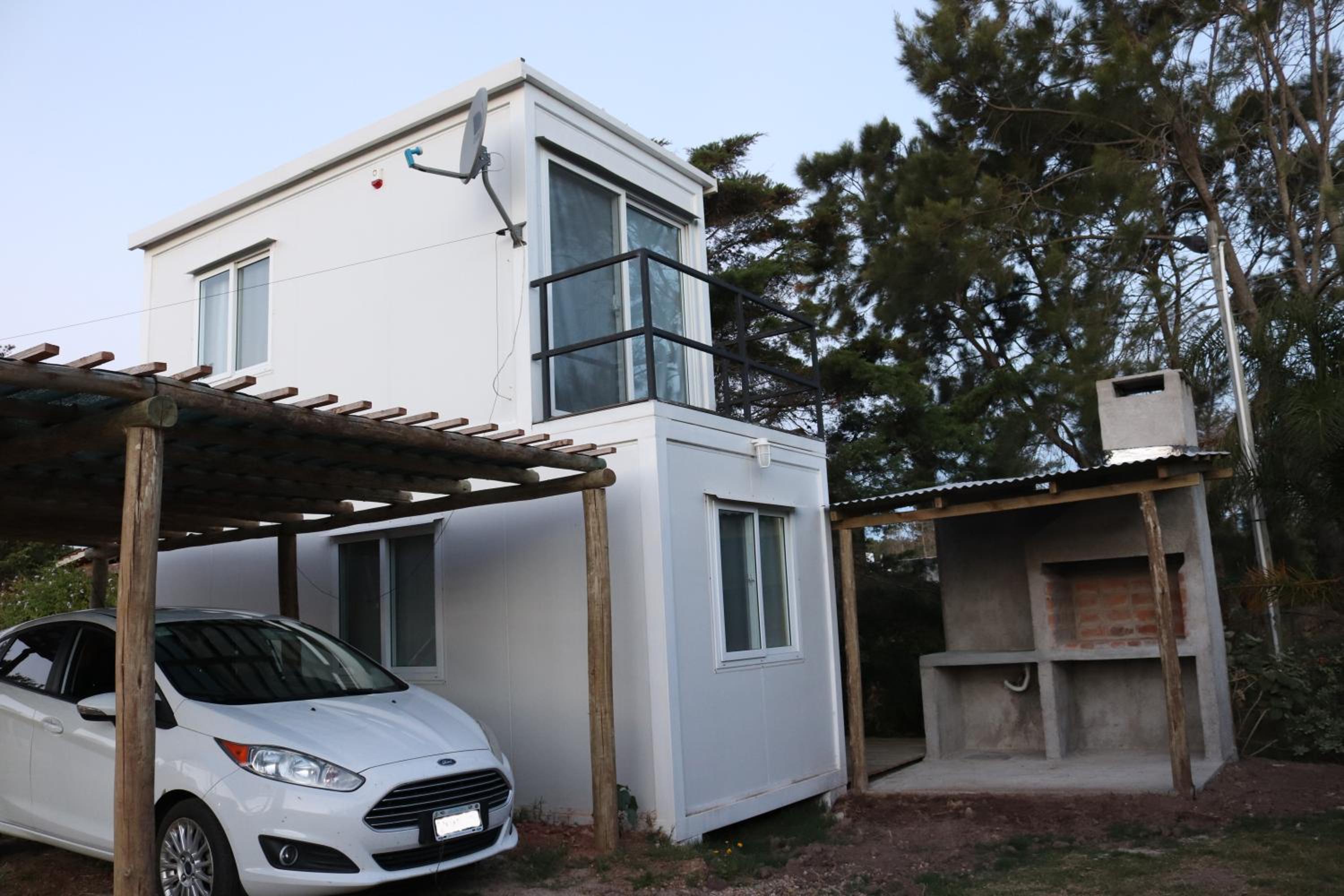 One-Bedroom House photo 2