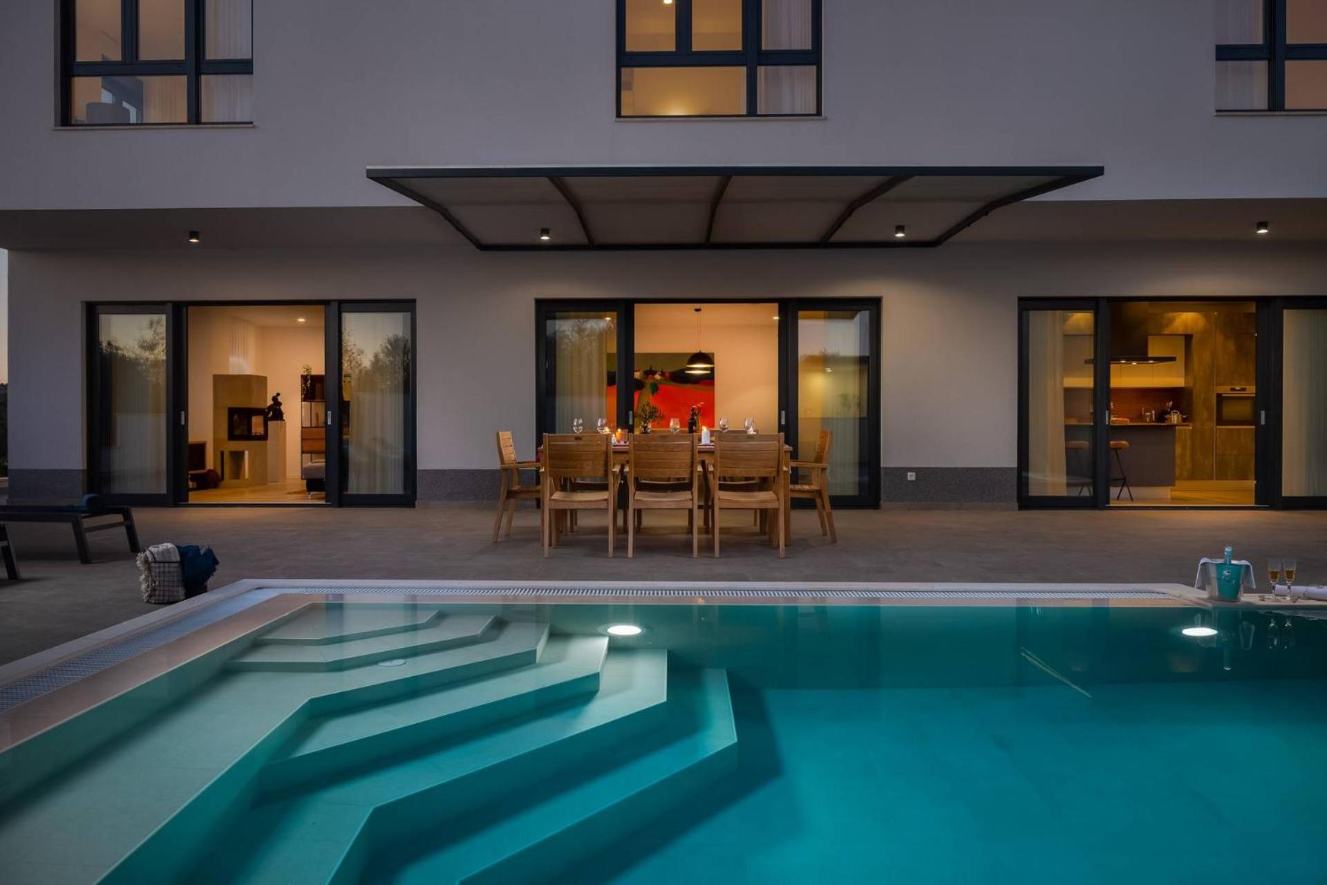 Villa with Private Pool photo 2