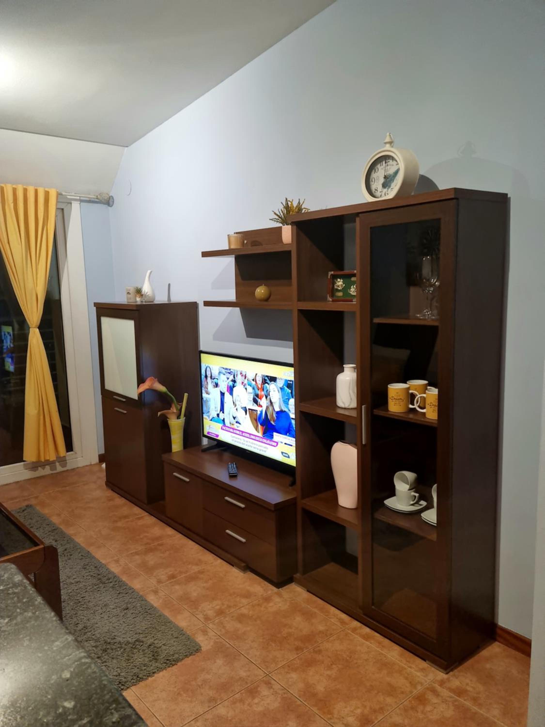 Apartment With Terrace photo 3