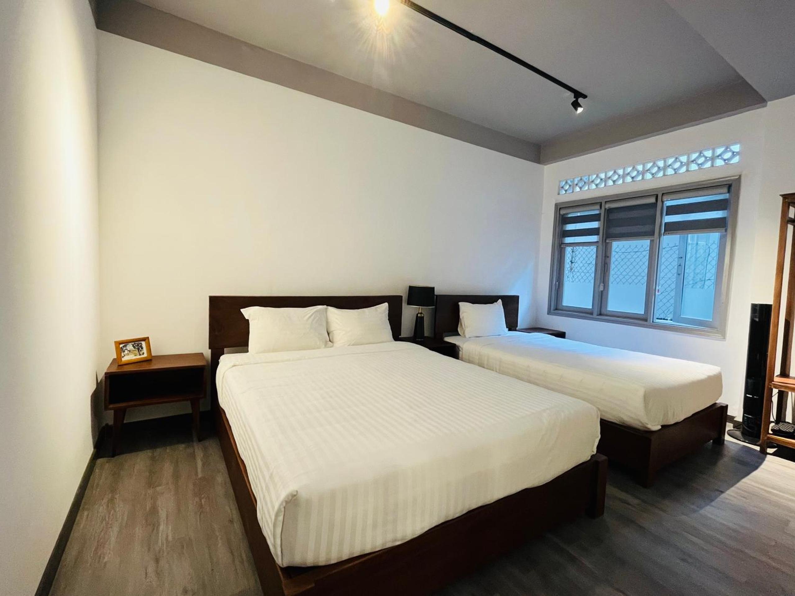 Triple Room