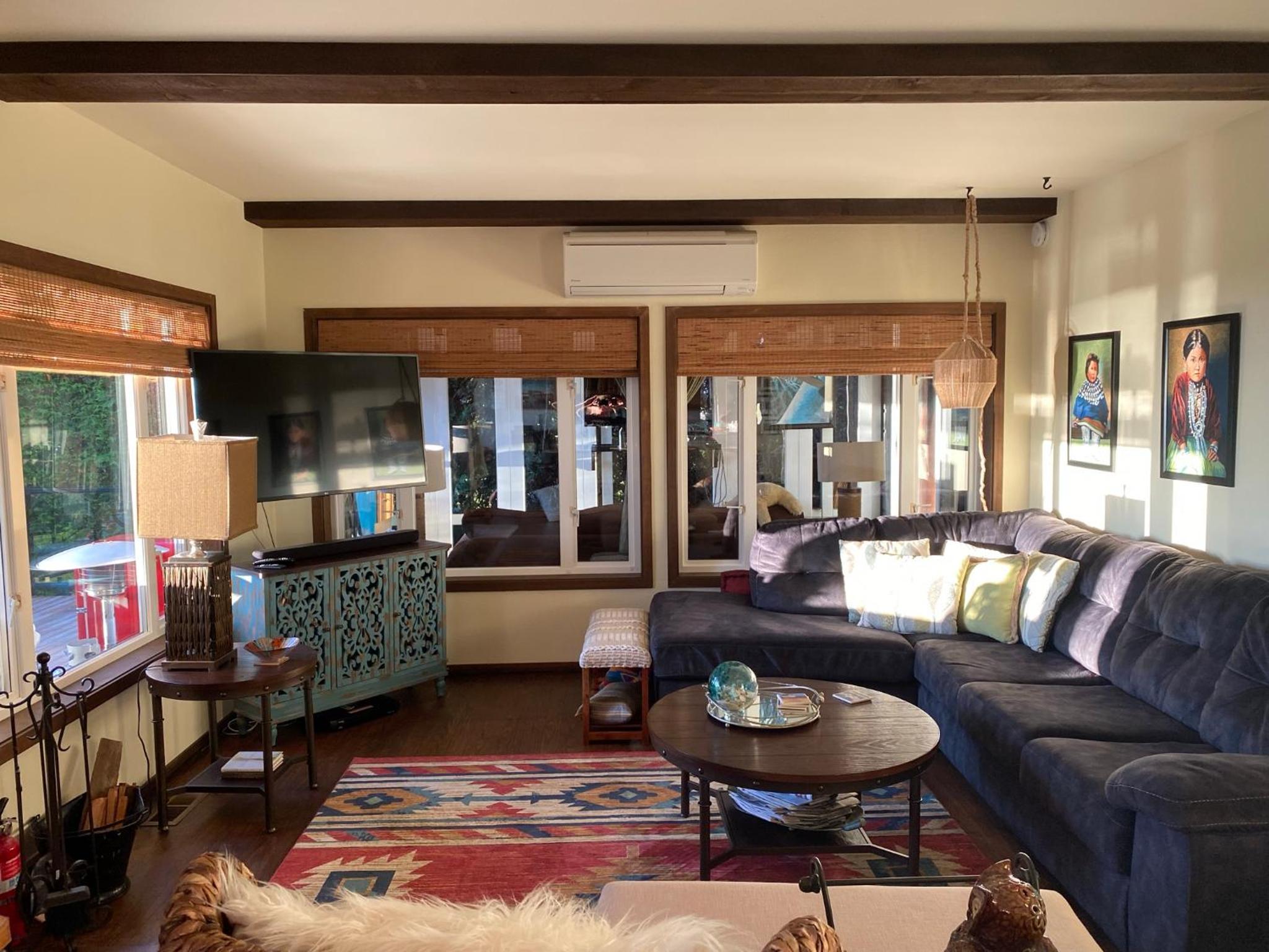 One-Bedroom House photo 1