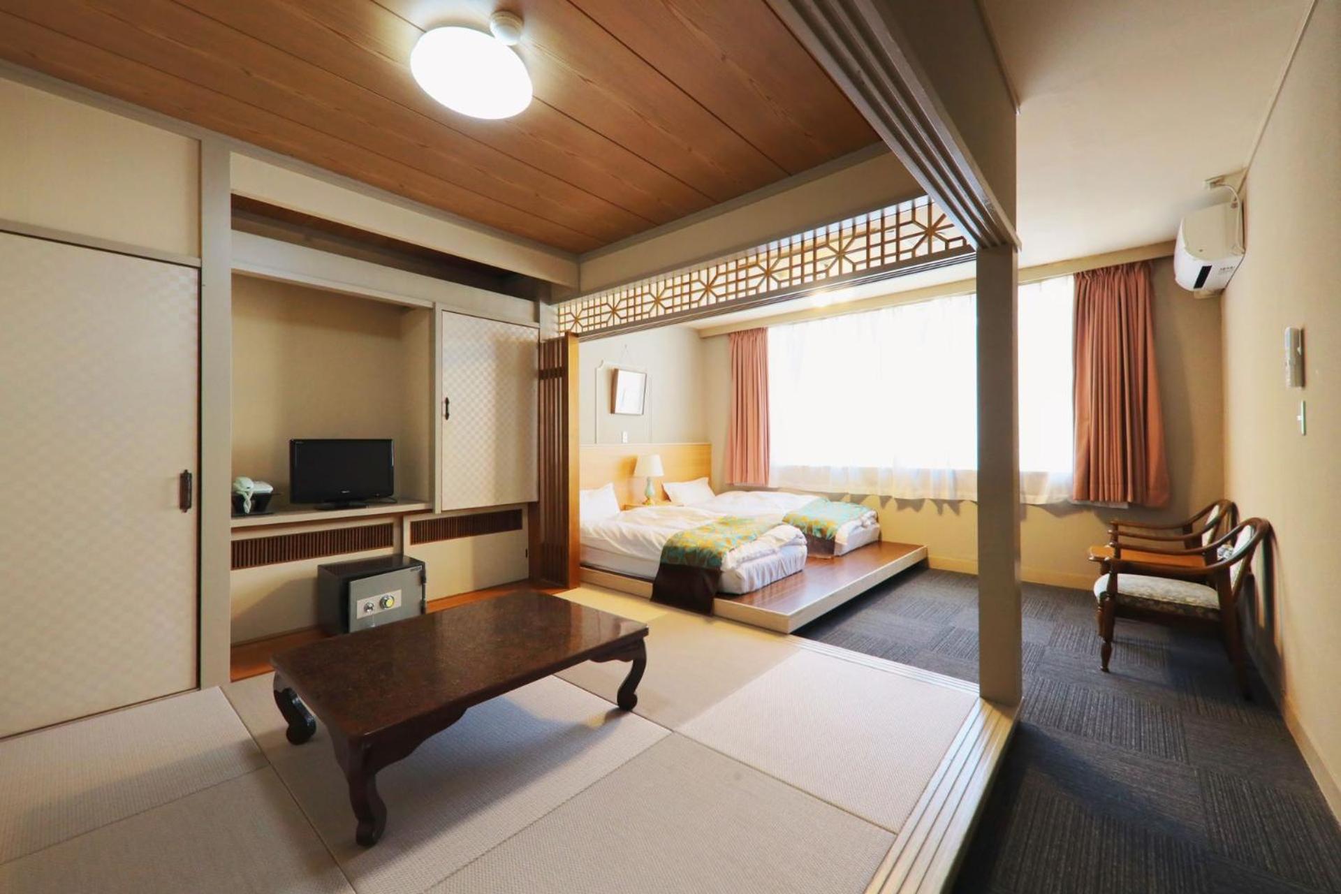 Quadruple Room with Bath
