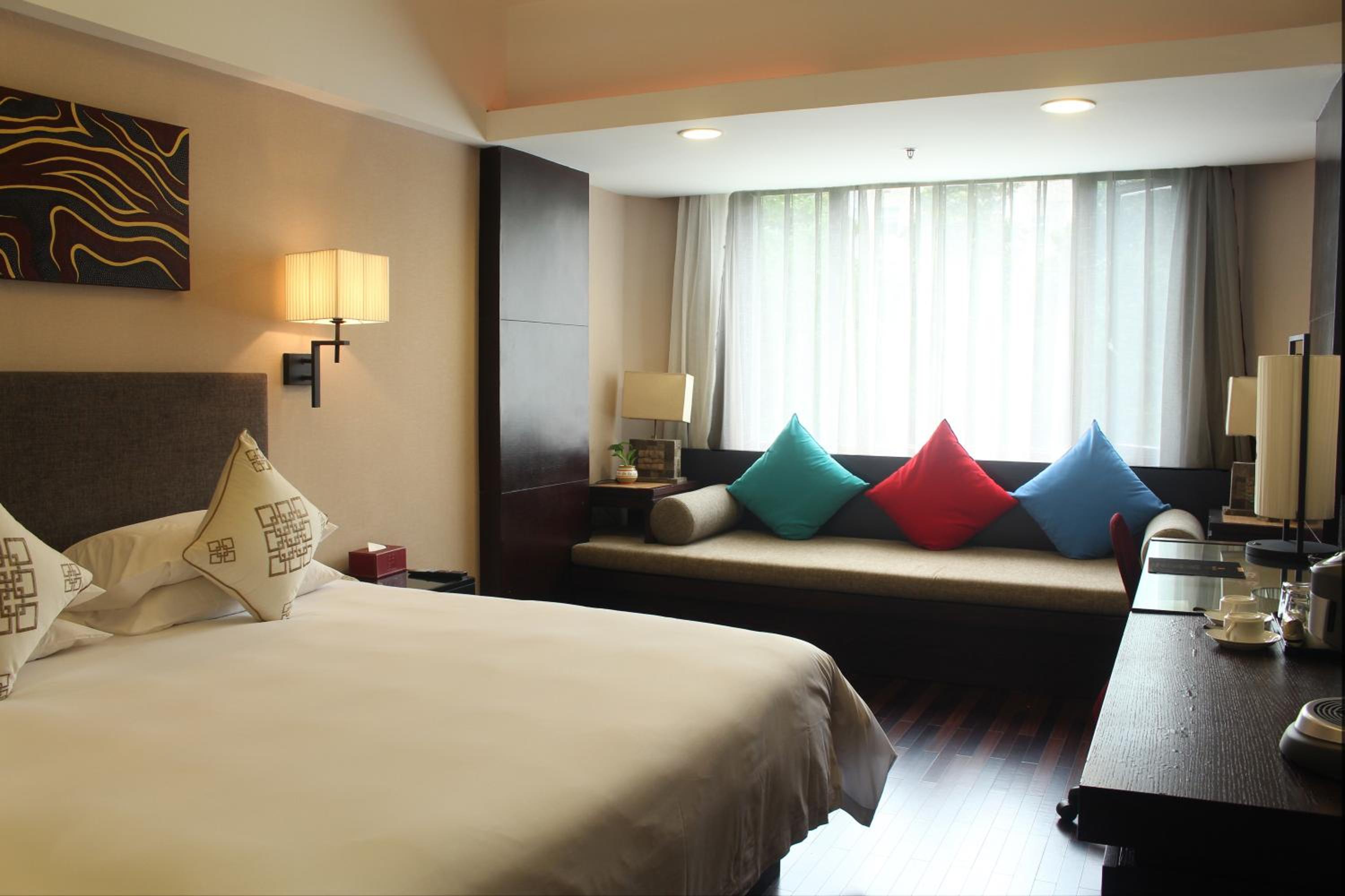 King Room with Seasonal Theme photo 3
