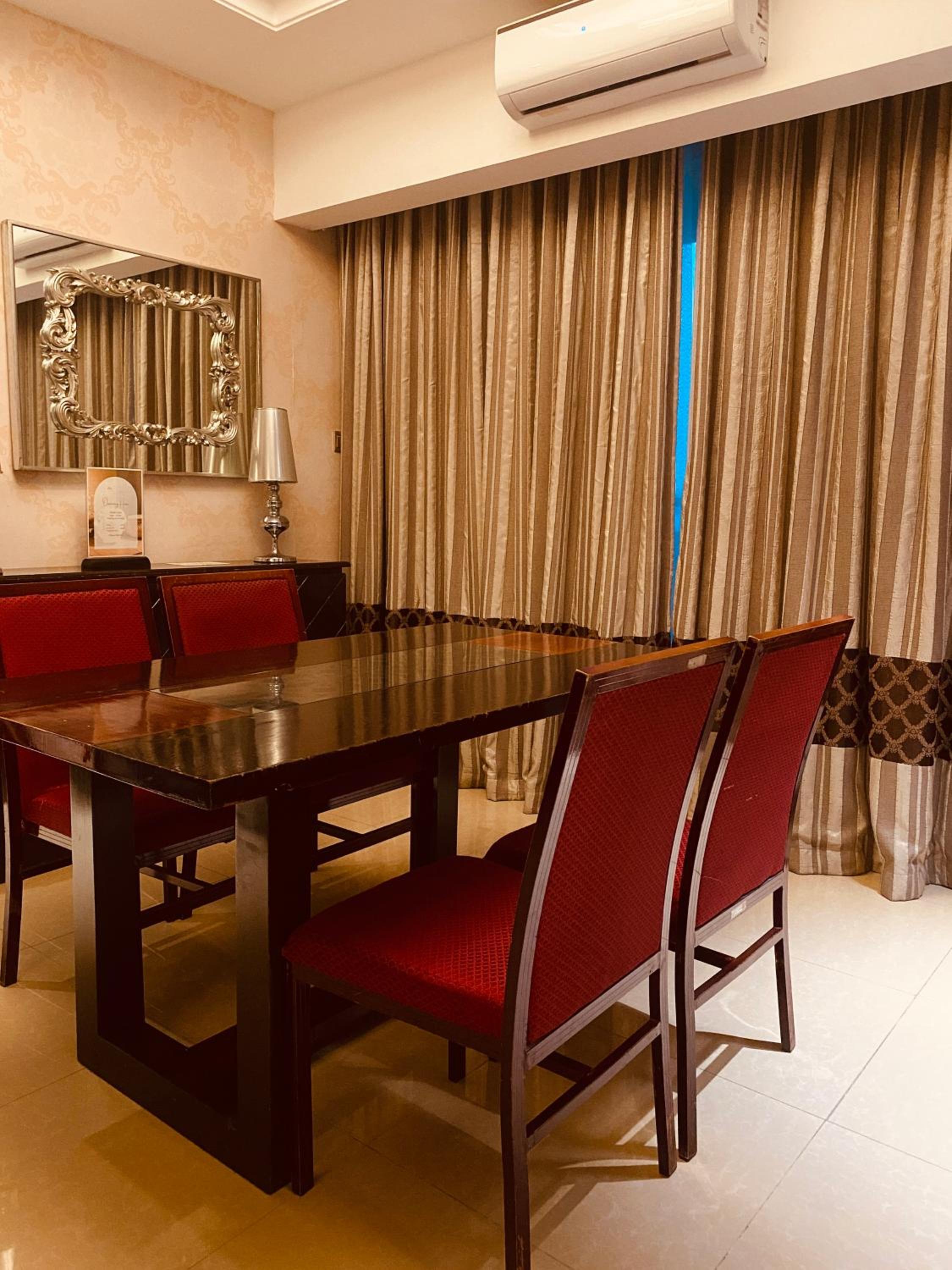 Presidential Suite photo 3