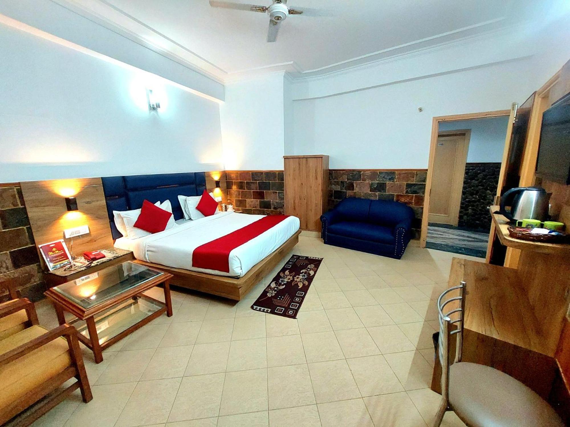 Deluxe Room - Photo 1