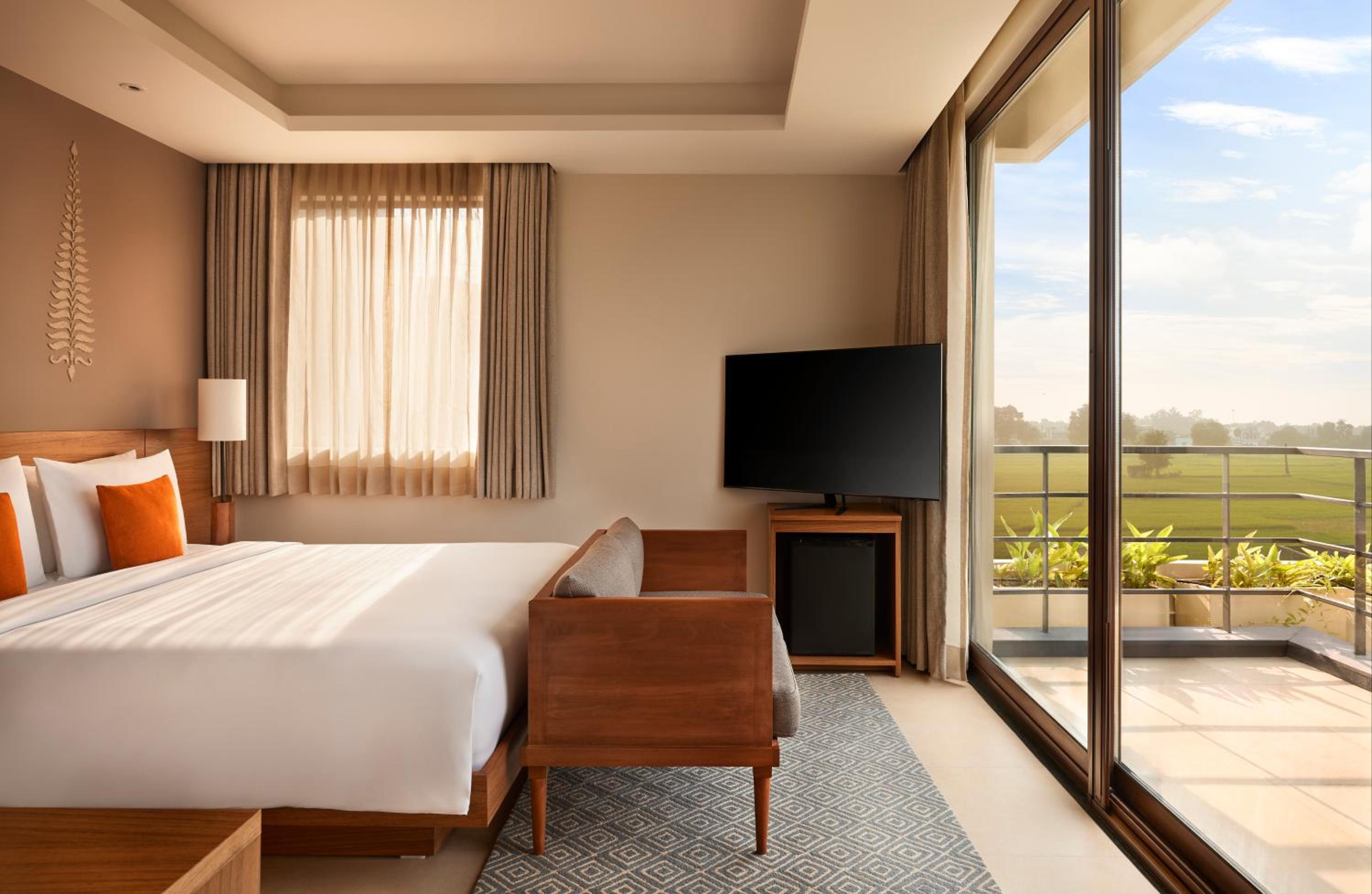King Room with Balcony including 15% off on Spa and F&B - Photo 5