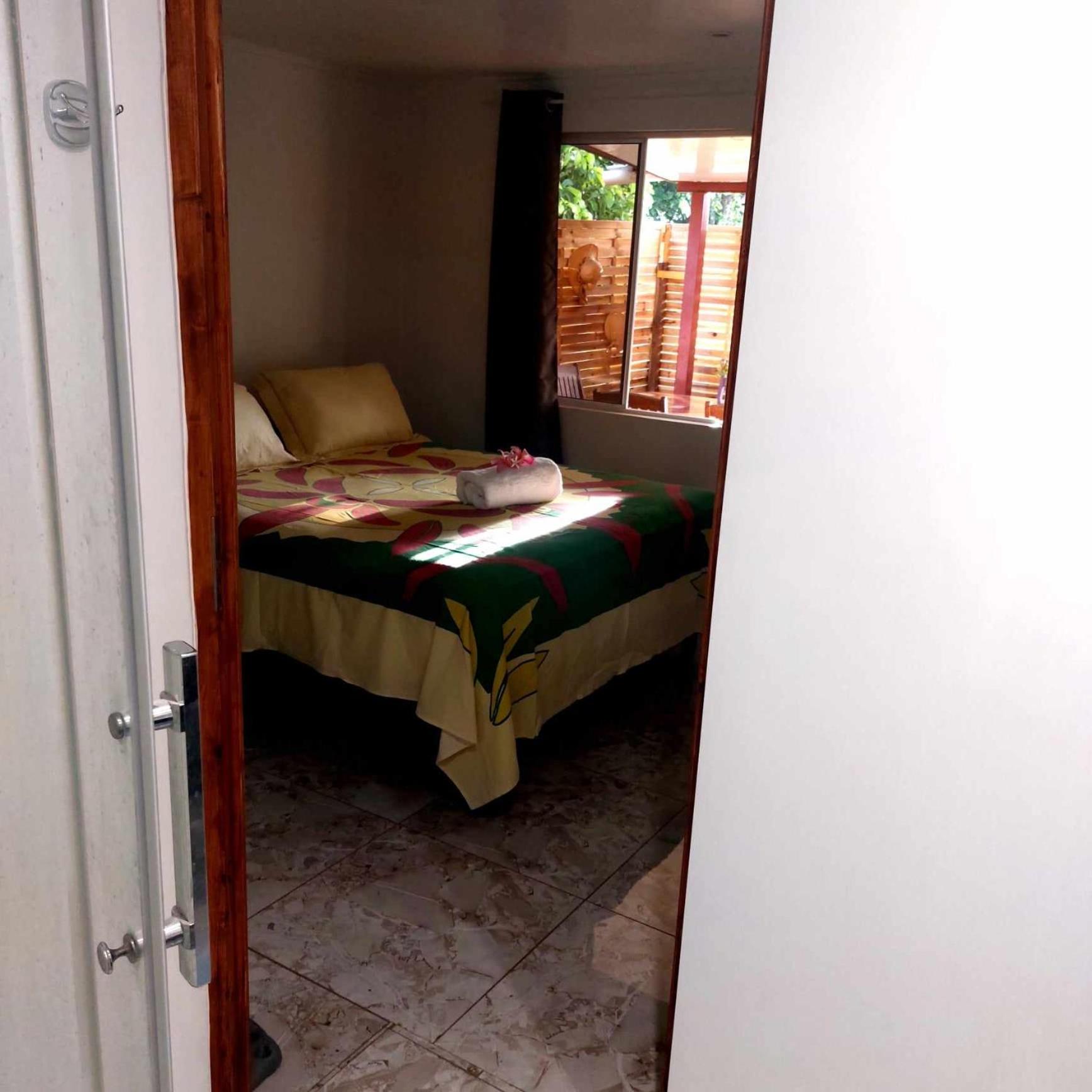 One-Bedroom Apartment photo 3