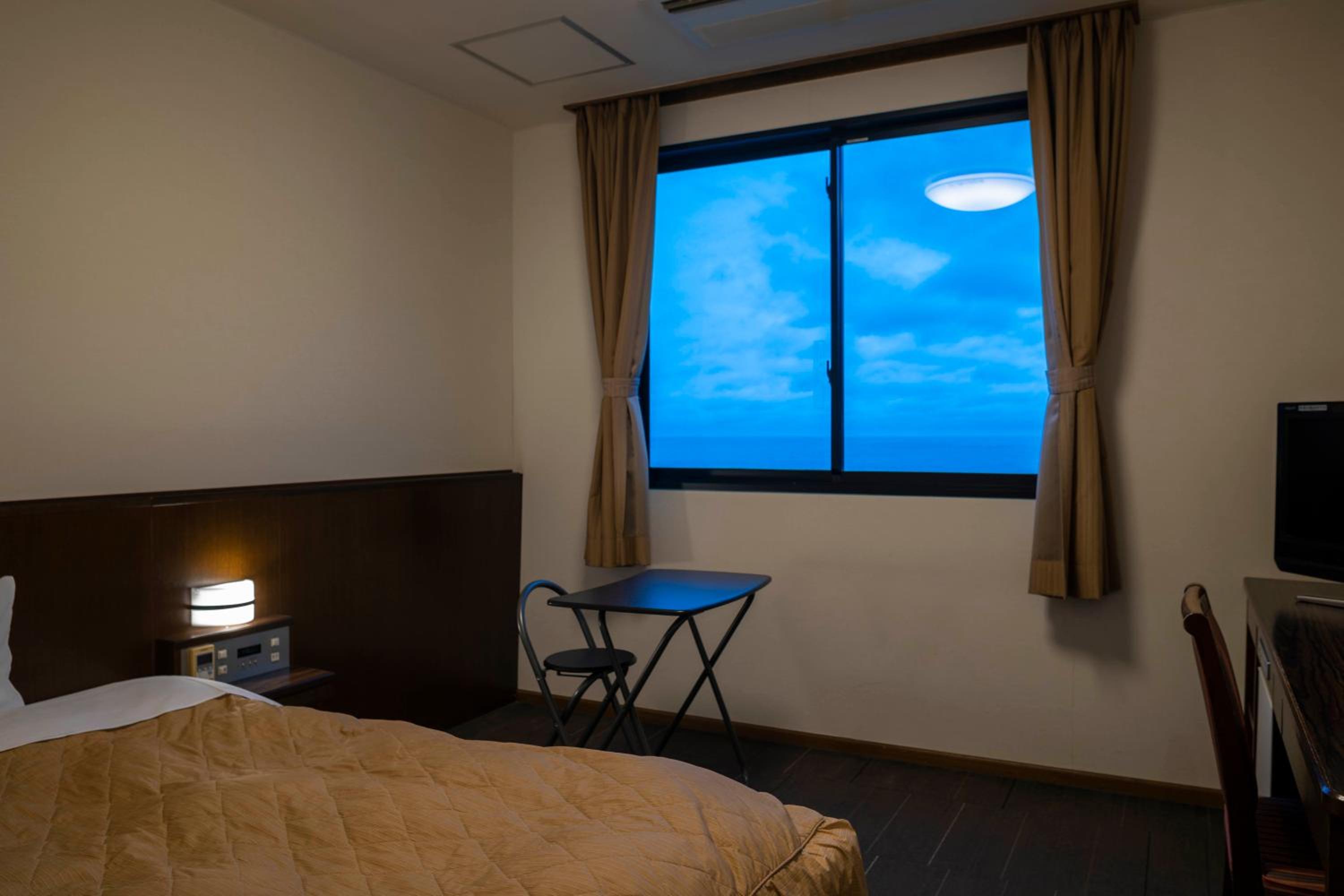 Single Room with Bath