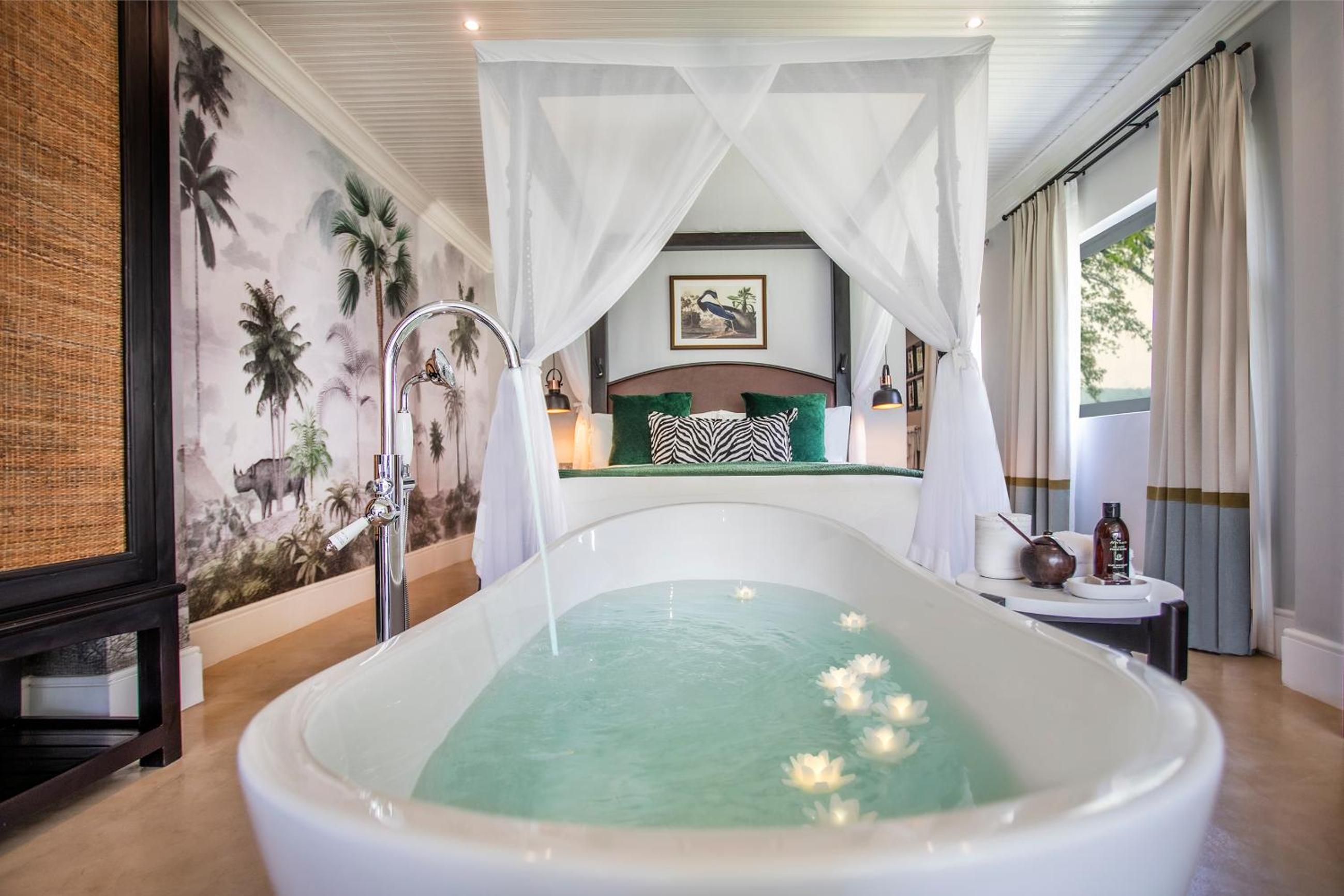 Livingstone Junior Suite - Photo 3